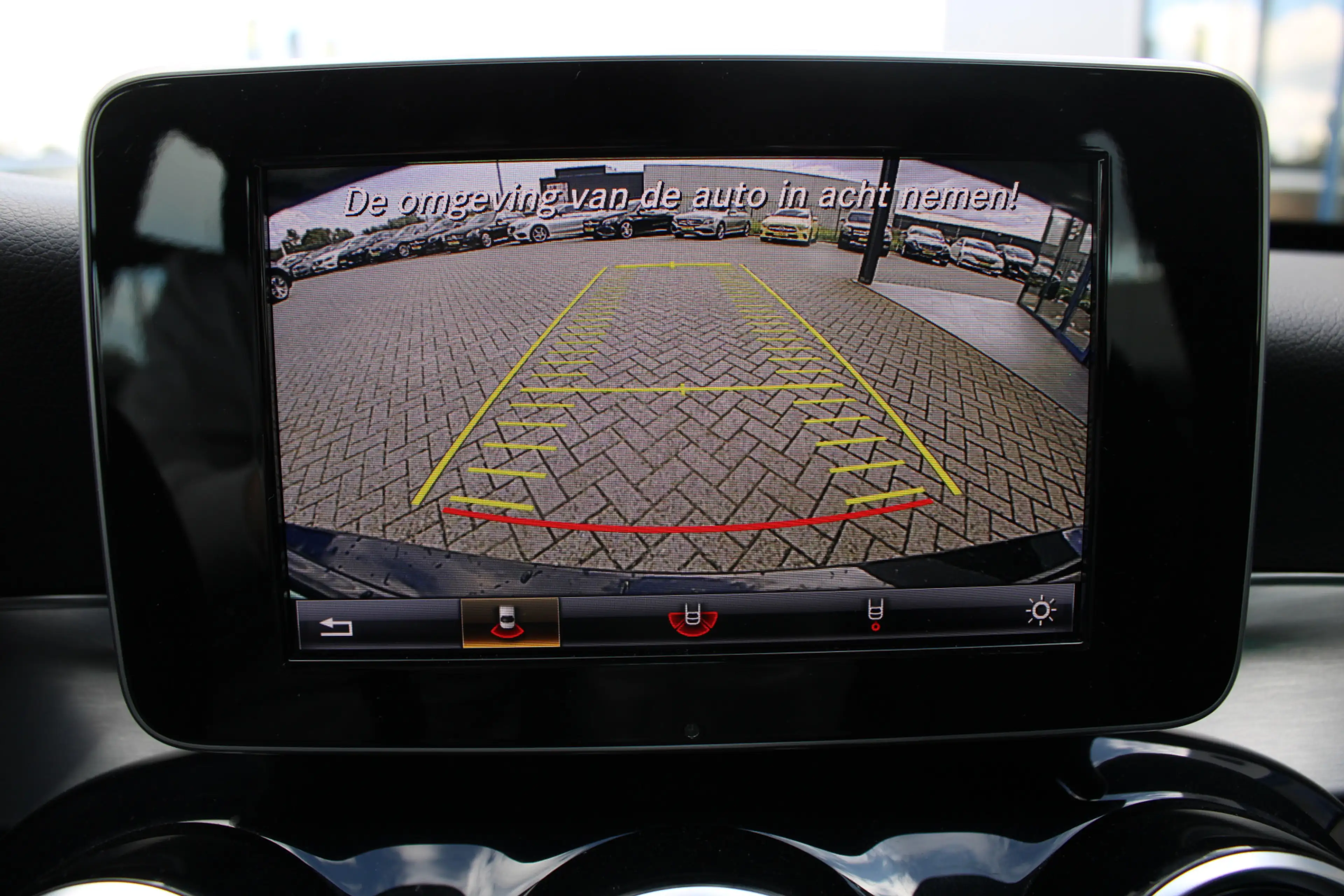 Mercedes-Benz C 350 350e Avantgarde NAVI TREKHAAK CAMERA LUCHTVERING 1 — photo 17