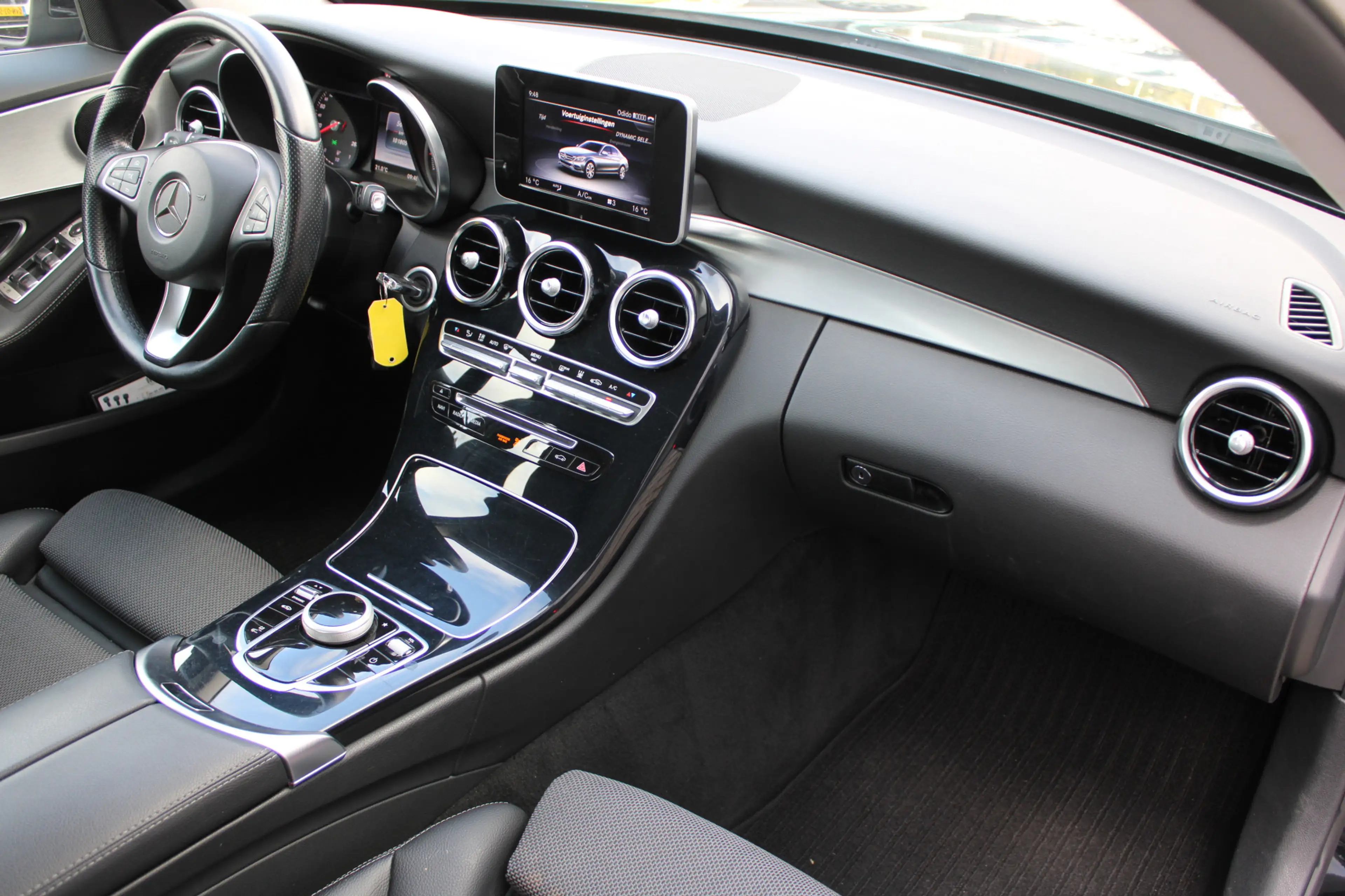 Mercedes-Benz C 350 350e Avantgarde NAVI TREKHAAK CAMERA LUCHTVERING 1 — photo 12
