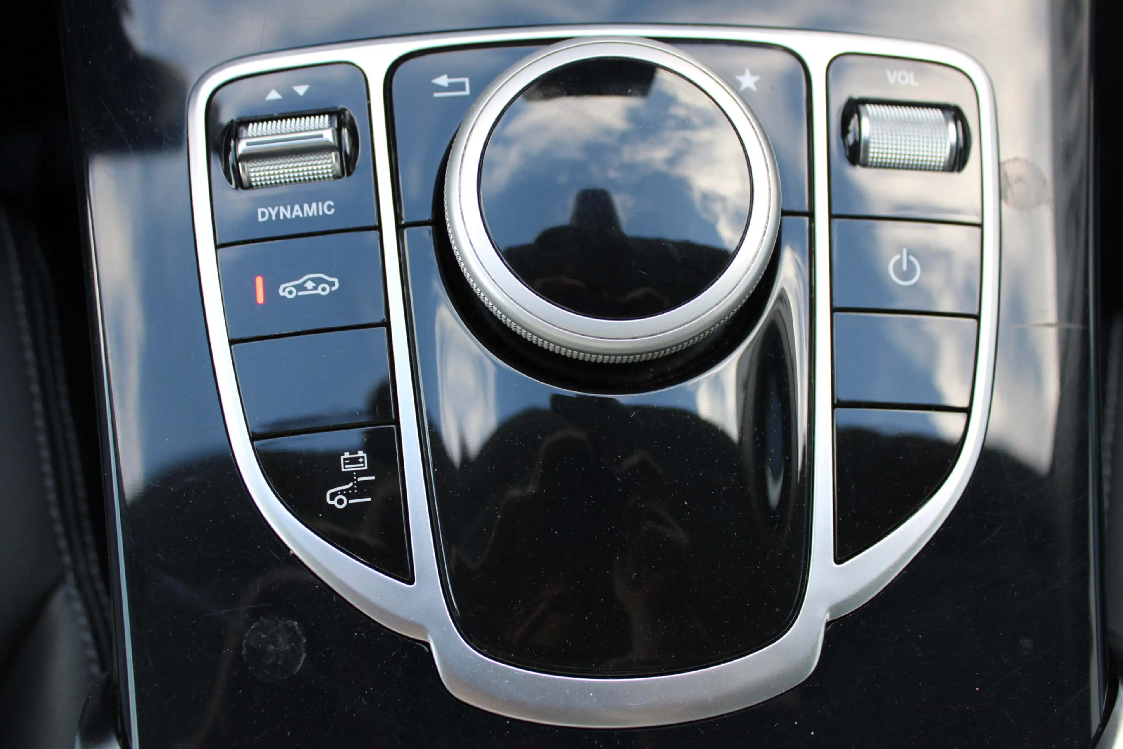 Mercedes-Benz C 350 350e Avantgarde NAVI TREKHAAK CAMERA LUCHTVERING 1 — photo 22