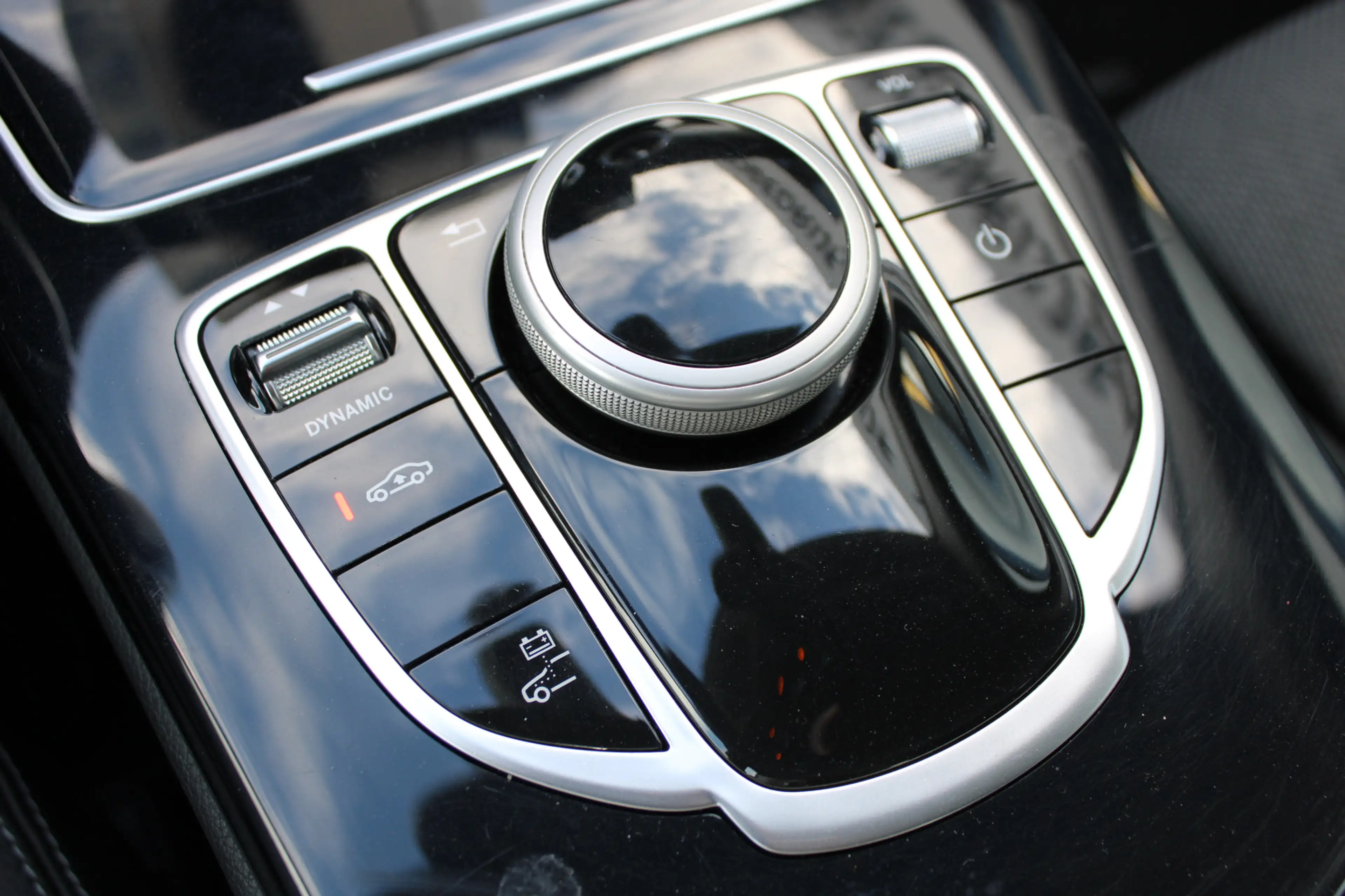 Mercedes-Benz C 350 350e Avantgarde NAVI TREKHAAK CAMERA LUCHTVERING 1 — photo 20