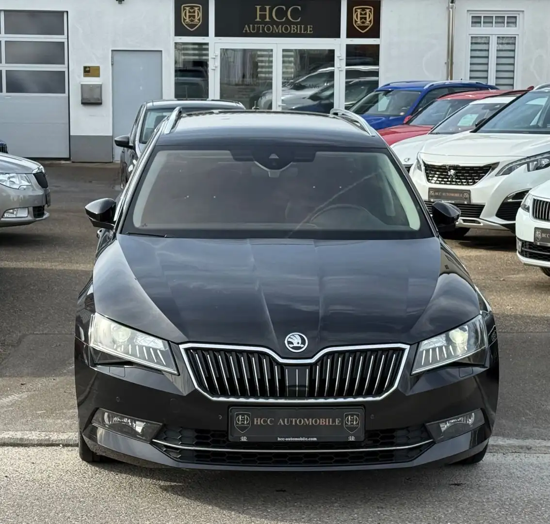 Skoda Superb Combi Style-ACC-DSG-SHZ-KAMERA Schwarz - 1