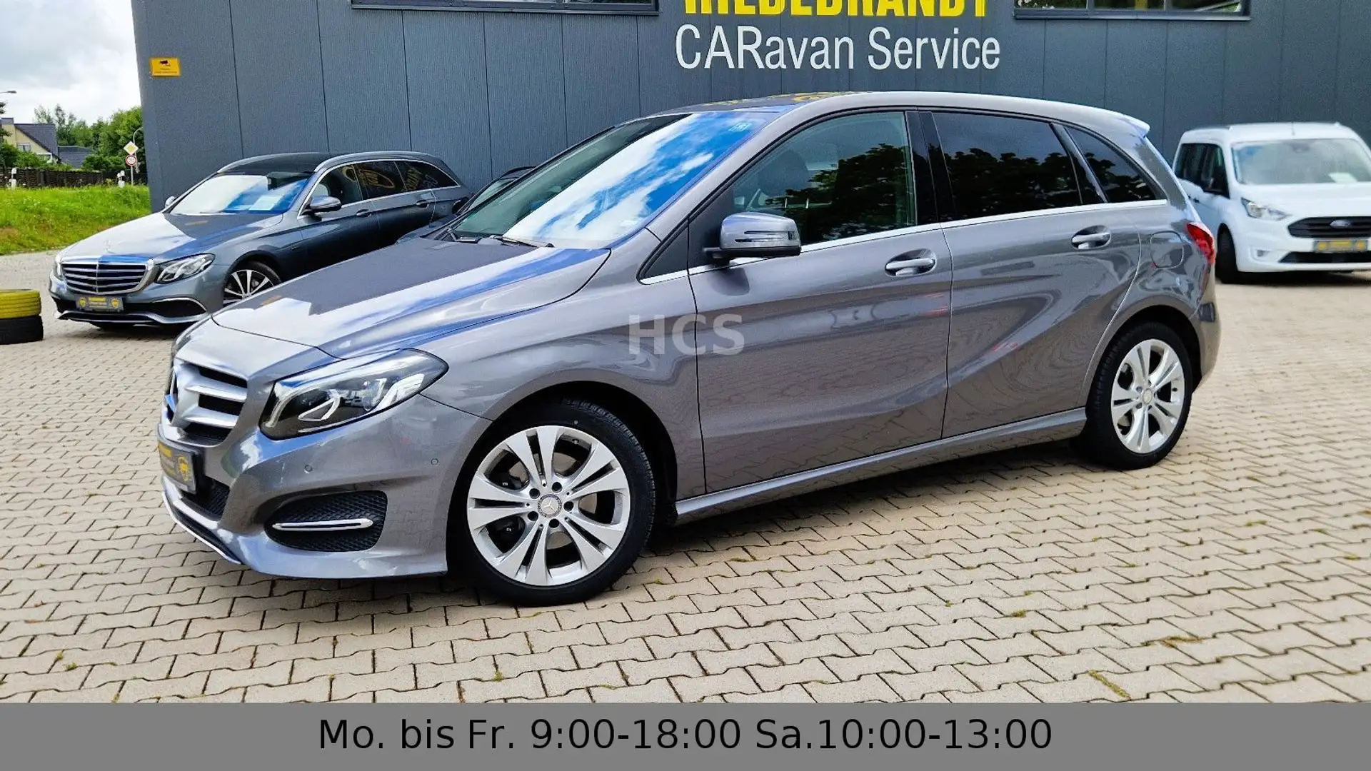 Mercedes-Benz B 180 B -Klasse B 180 Urban LED Navi Teilleder Gris - 2