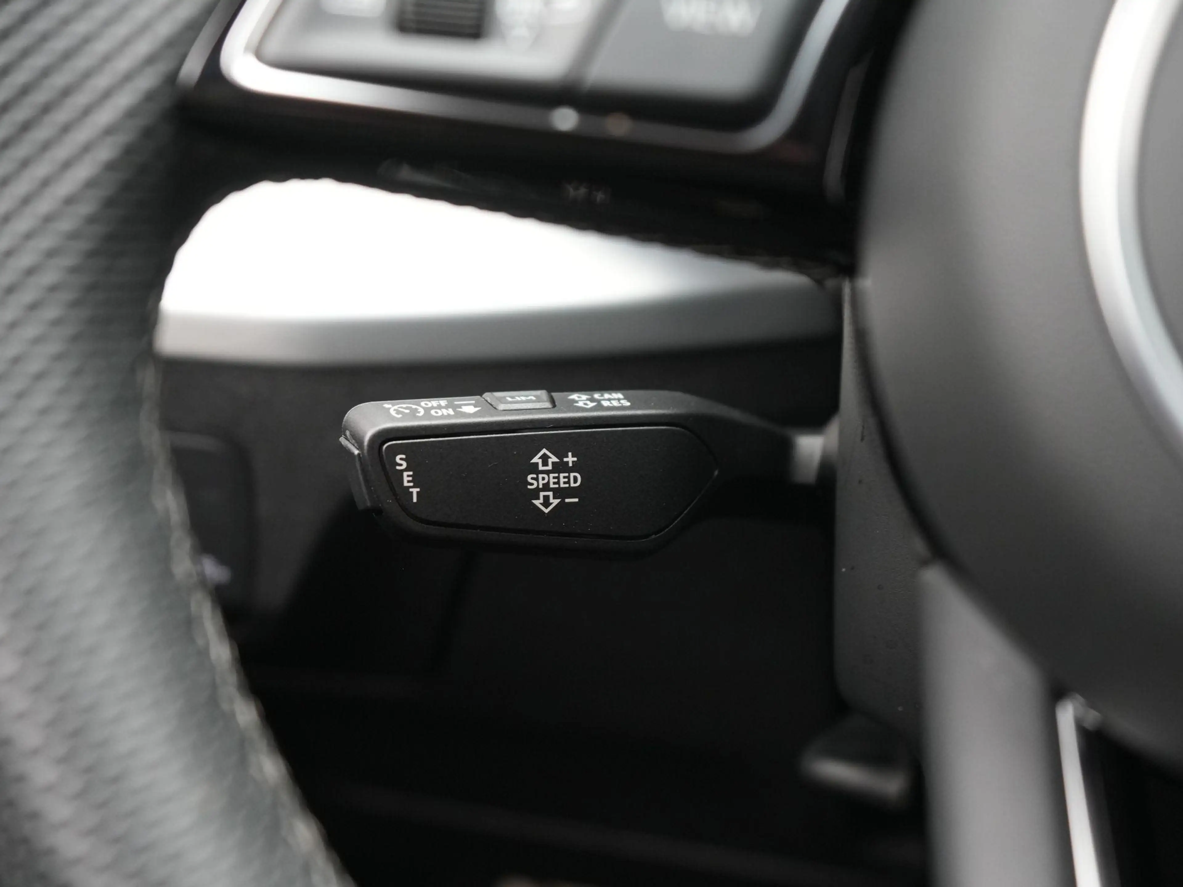 Audi Q2 35 TFSI S Edition S-Line | Zwart optiek | Virtual — photo 15