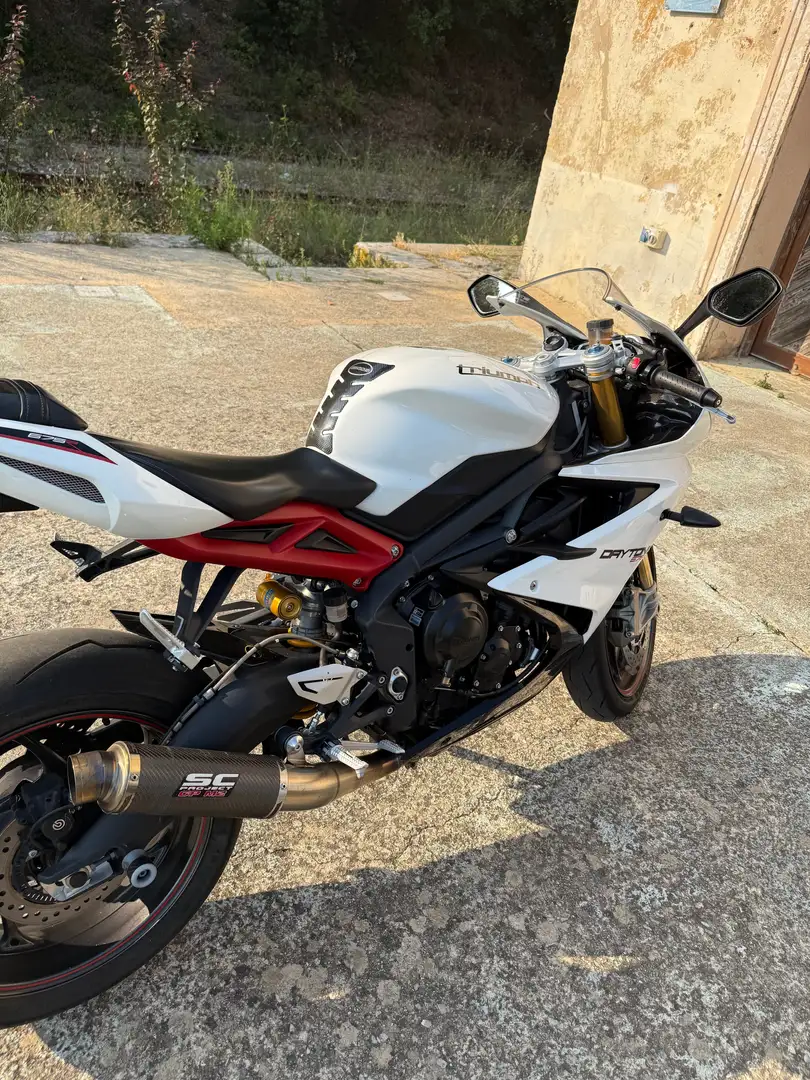 Triumph Daytona 675 R Білий - 1