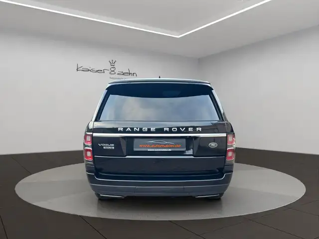 Land Rover Range Rover view 4