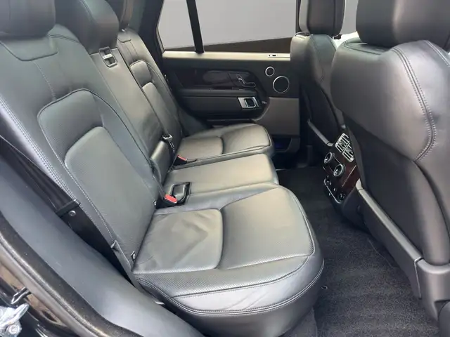 Land Rover Range Rover view 15