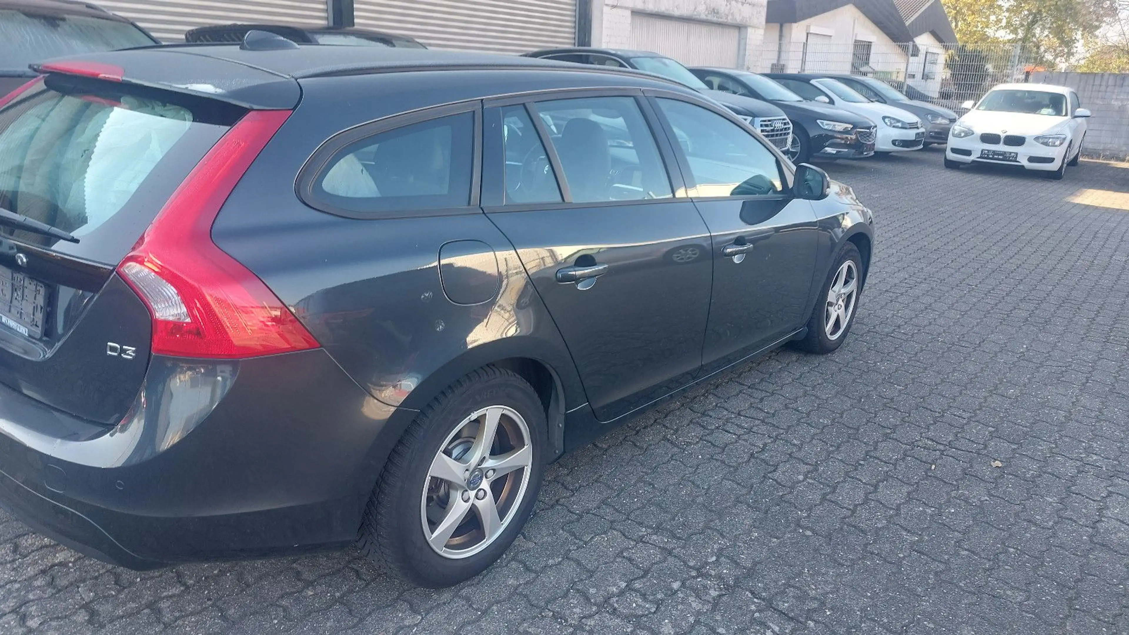 Volvo V60 Kombi Linje Business — photo 10
