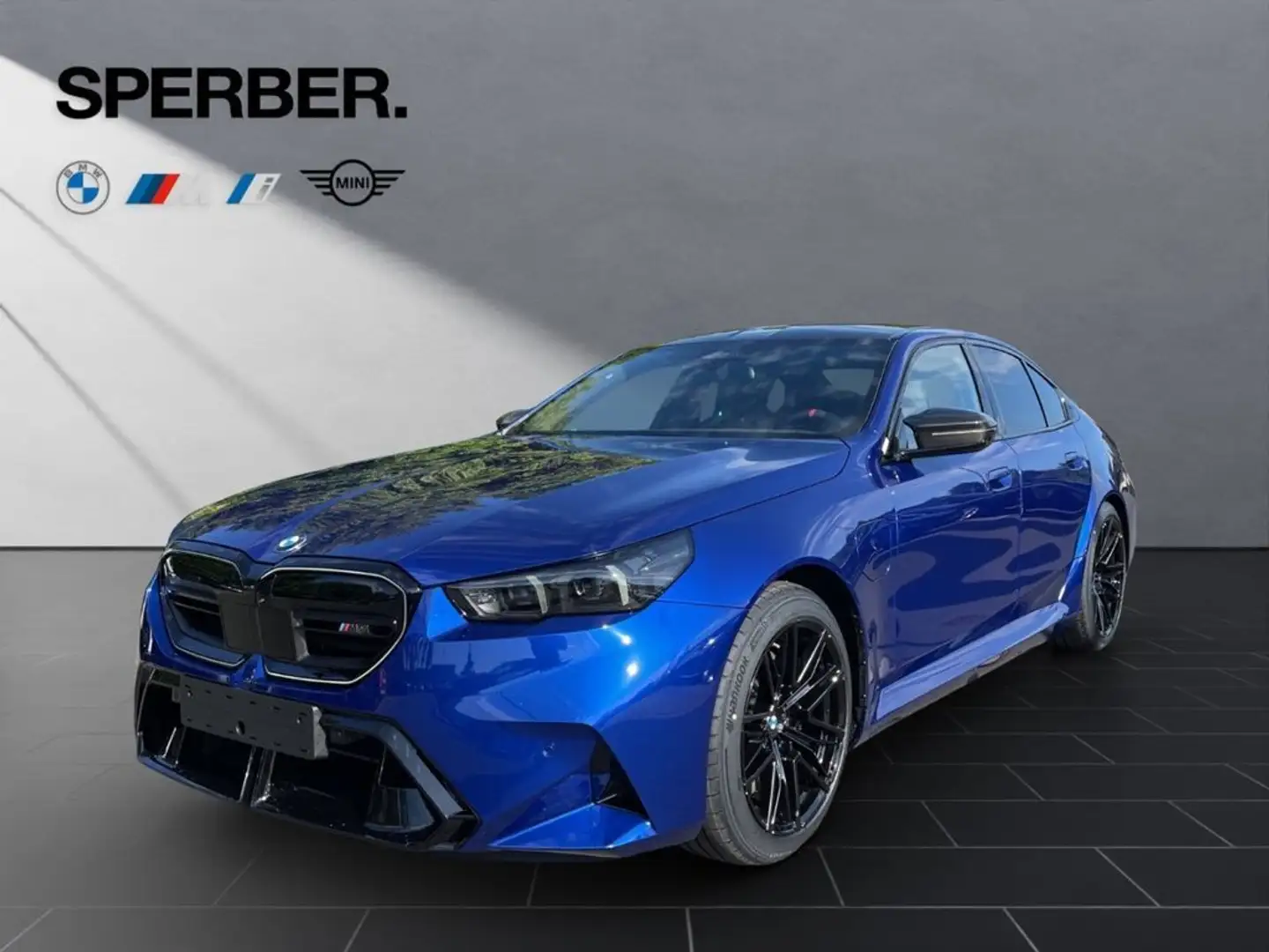 BMW M5 HYBRIDE/ESSENCE 727CH Bleu - 1