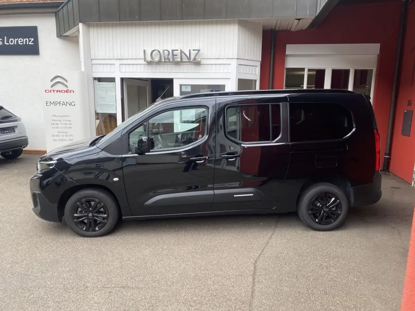 Citroen Berlingo XL BlueHDi 130 EAT8 MAX - 2