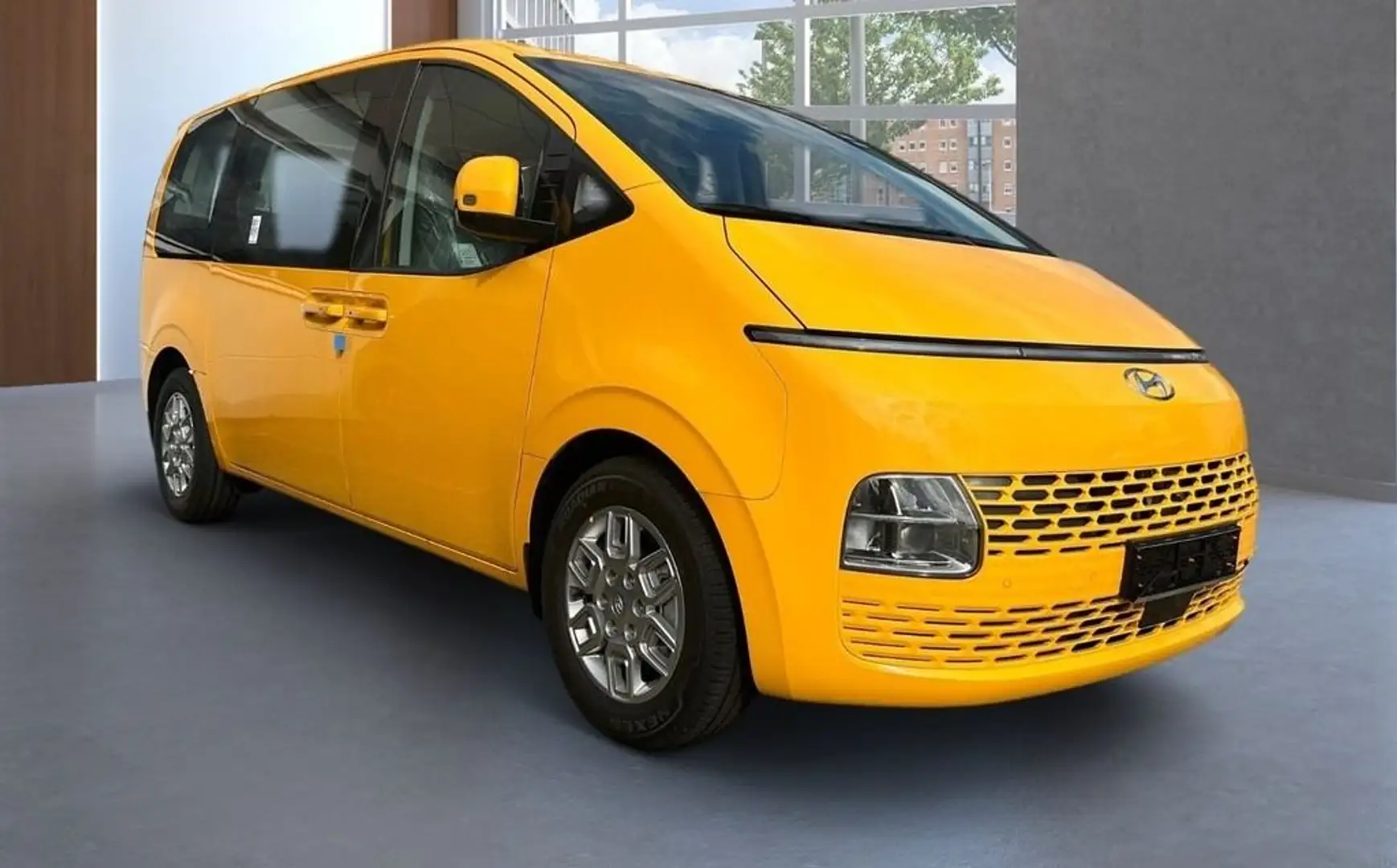 Hyundai STARIA 2.2 AT Trend 2WD 2.2 Galben - 1