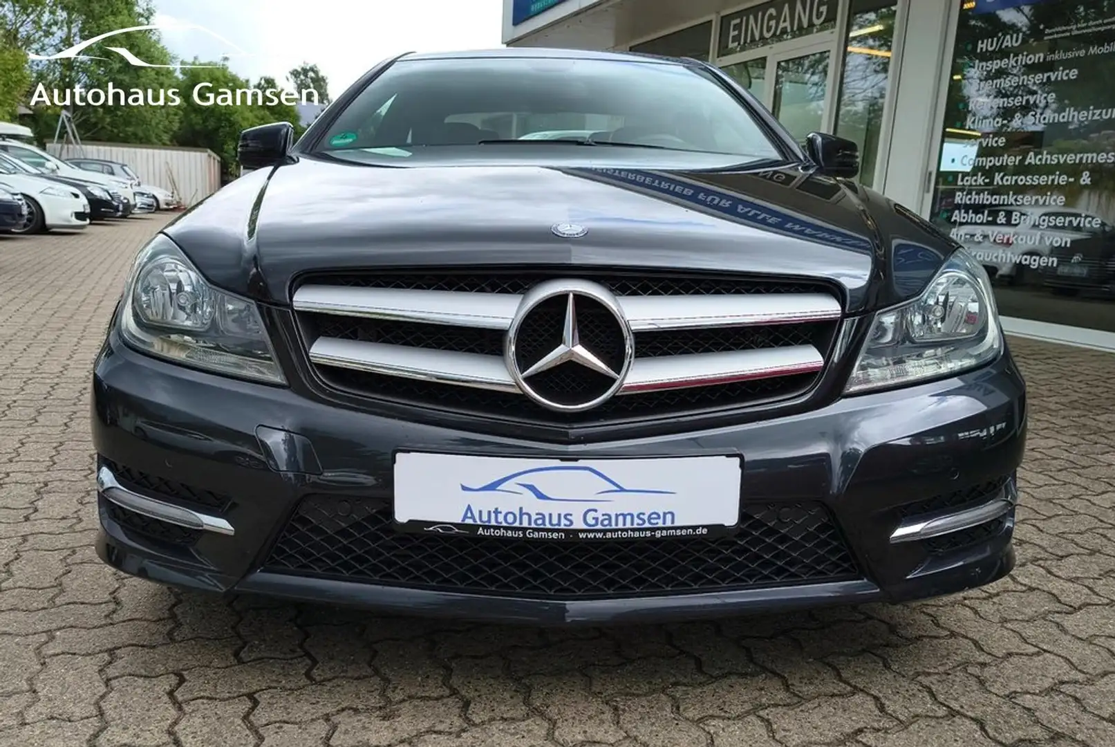 Mercedes-Benz C 180 CGI Coupe AMG-Line Navi/AHK/PDC Schwarz - 2