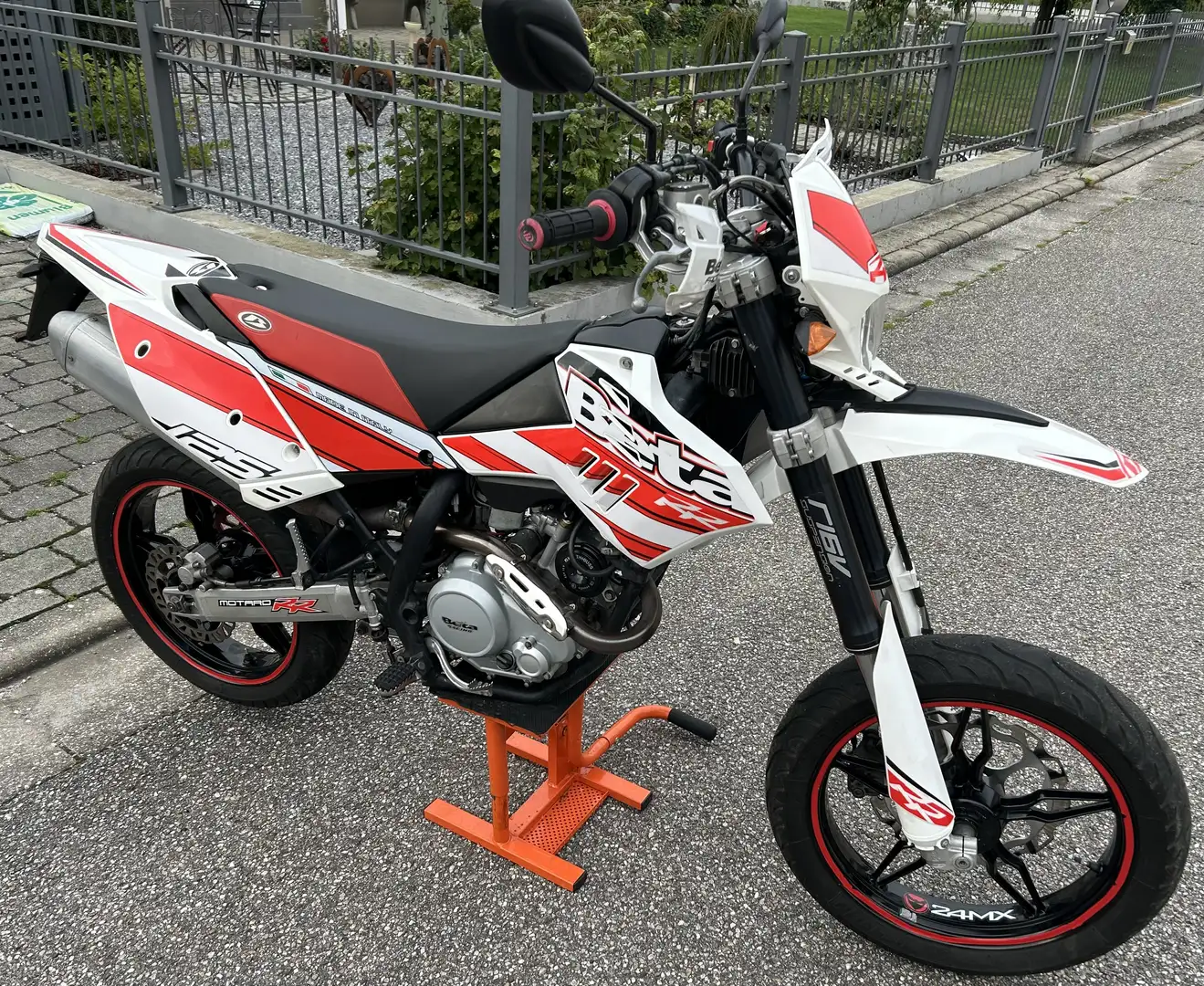 Beta RR 125 Beyaz - 1