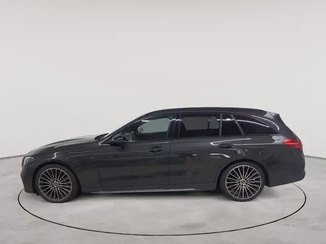 Mercedes-Benz C-Class view 6