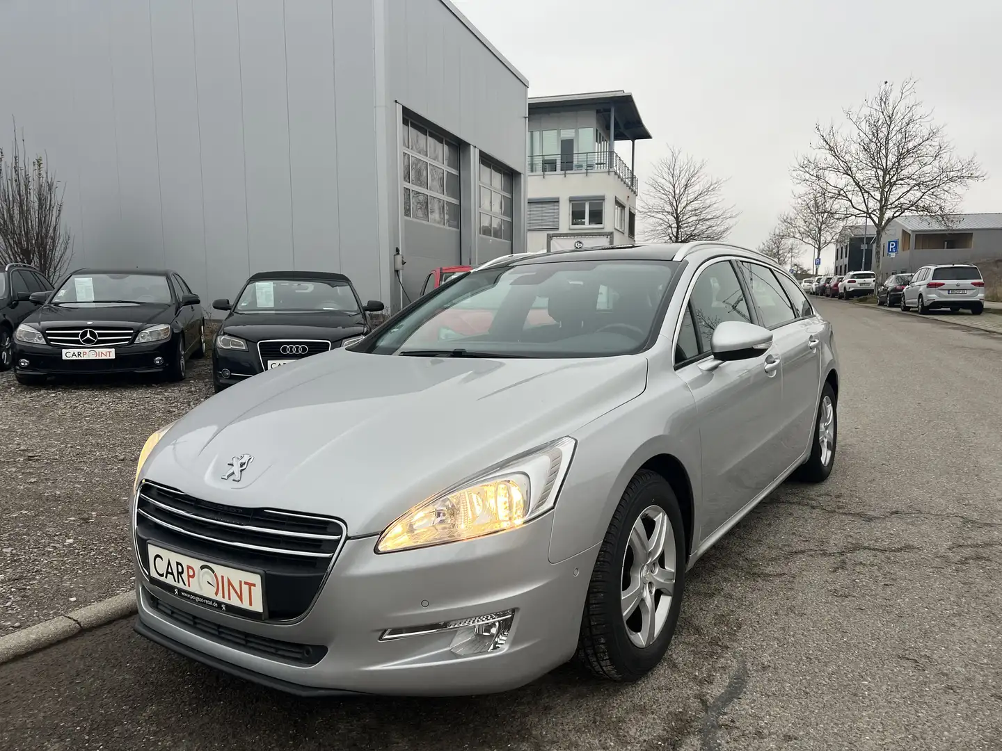 Peugeot 508 *1,6Benzin*Panorama*NAVI*Euro5*2.Hand*TÜV* Argent - 1
