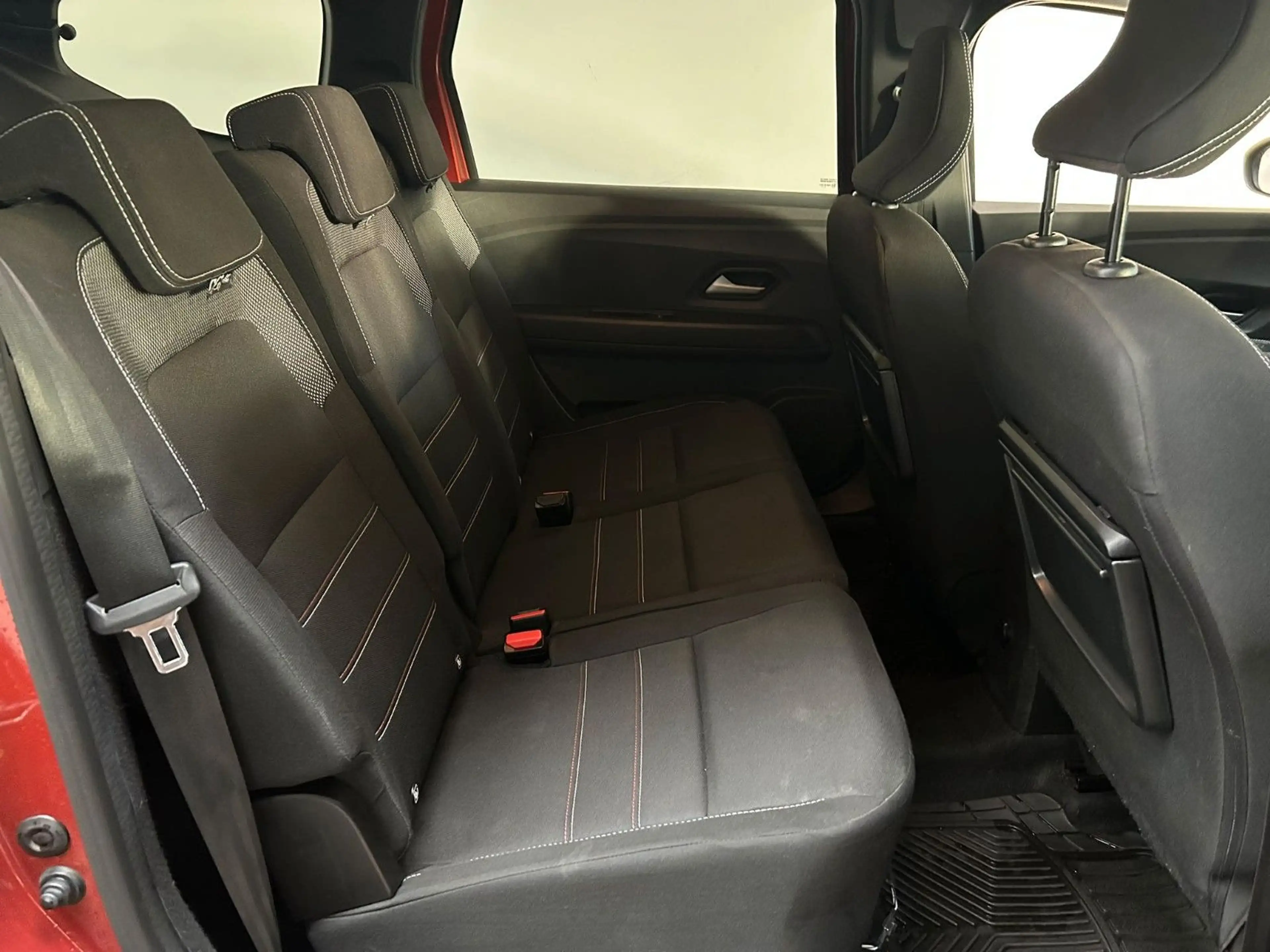 Dacia Jogger Extreme ECO-G 7-Sitzer*NEUER MOTOR* SHZ — photo 14