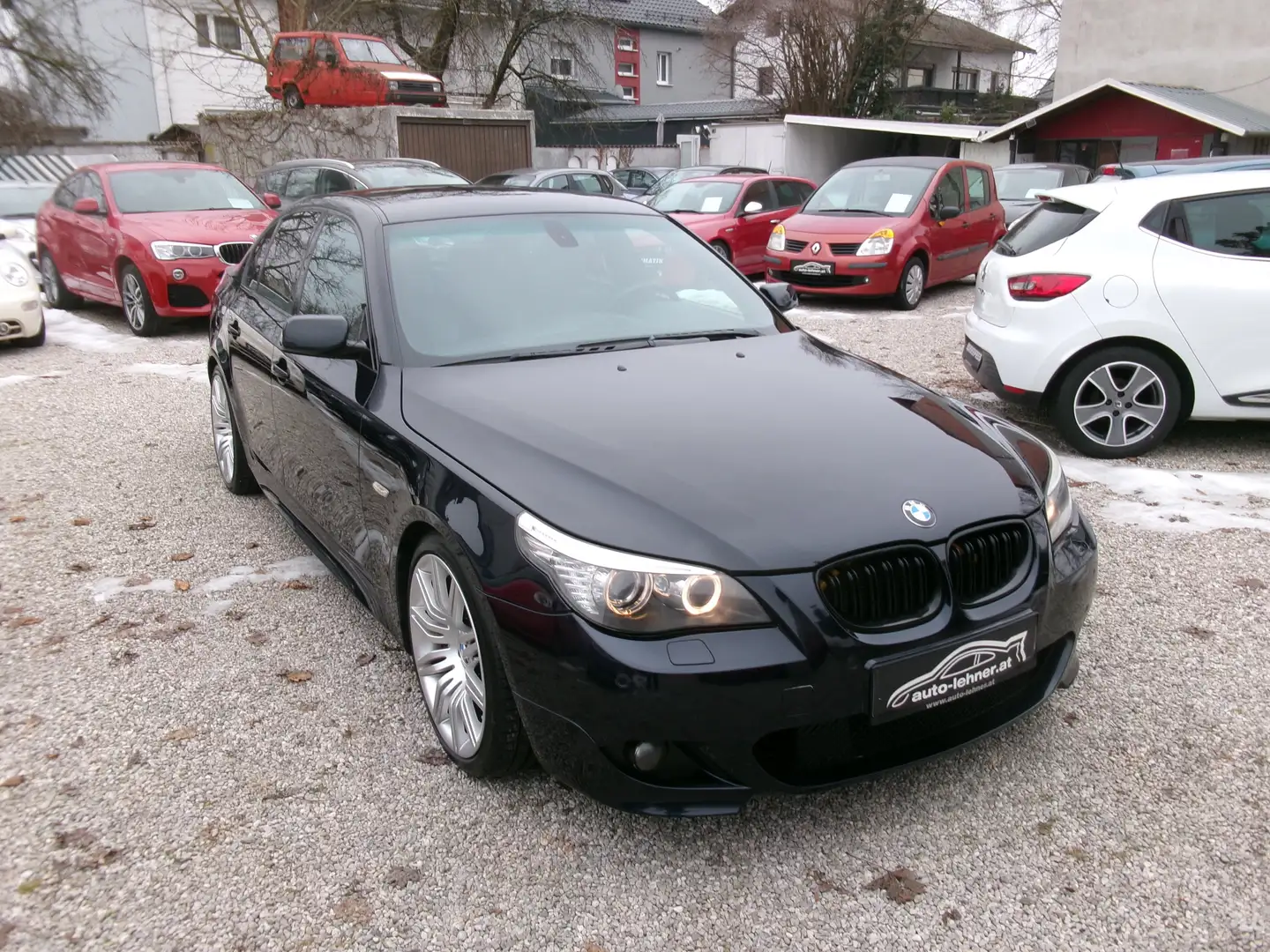 BMW 525 525i Automatik Schwarz - 2