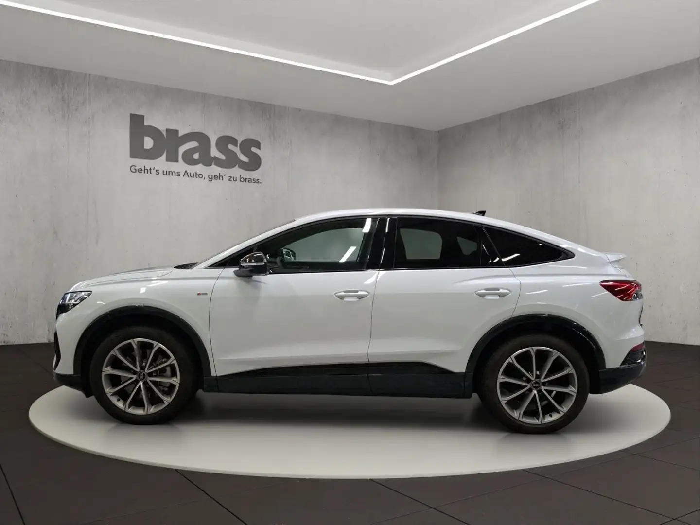 Audi Q4 e-tron 55 quattro 250 kW Blanc - 2