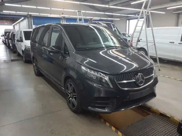 Mercedes-Benz V 300 d Lang AMG Line Edition AHK*INTI-LIGHT*KAM