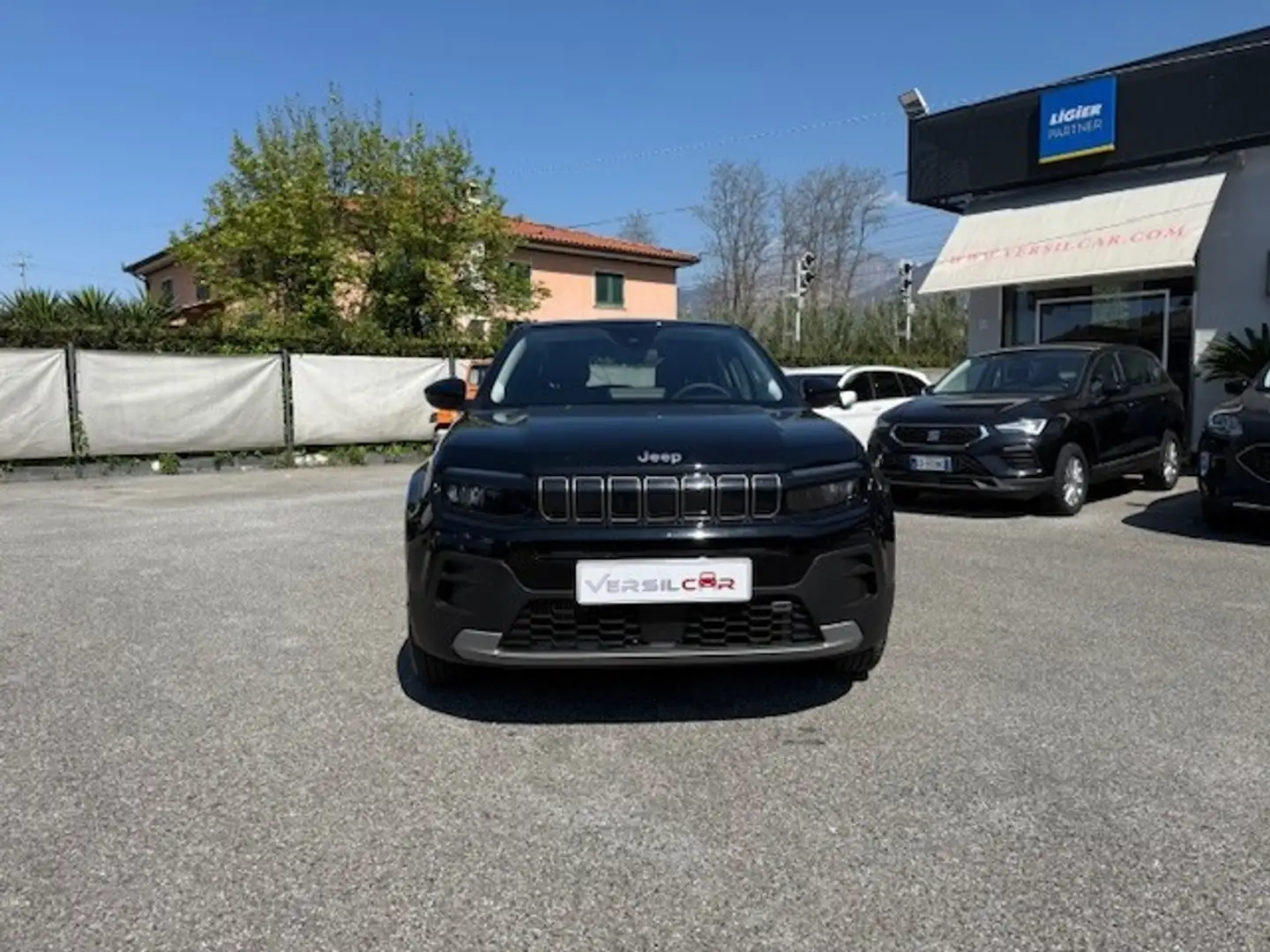 Jeep Avenger 1.2 Turbo Altitude Negro - 2