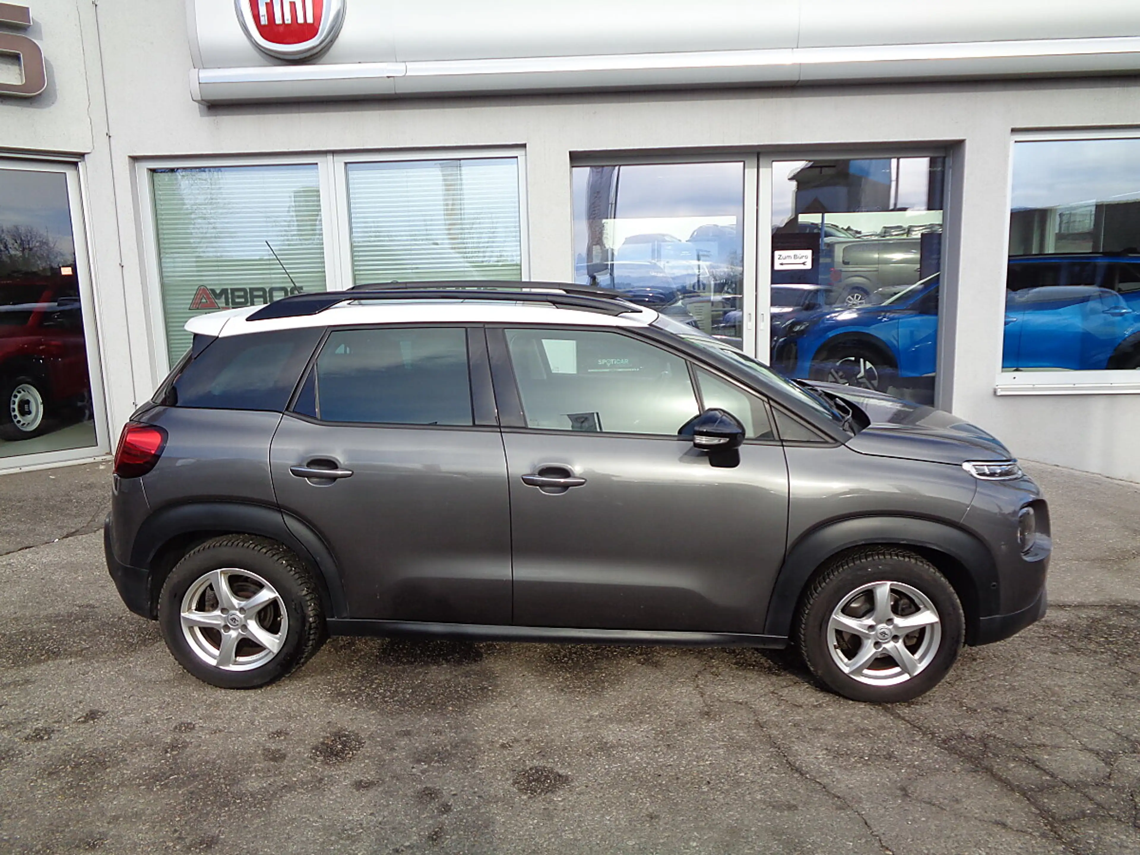 Citroen C3 Aircross BlueHDi 120 S&S EAT6 Shine — photo 2