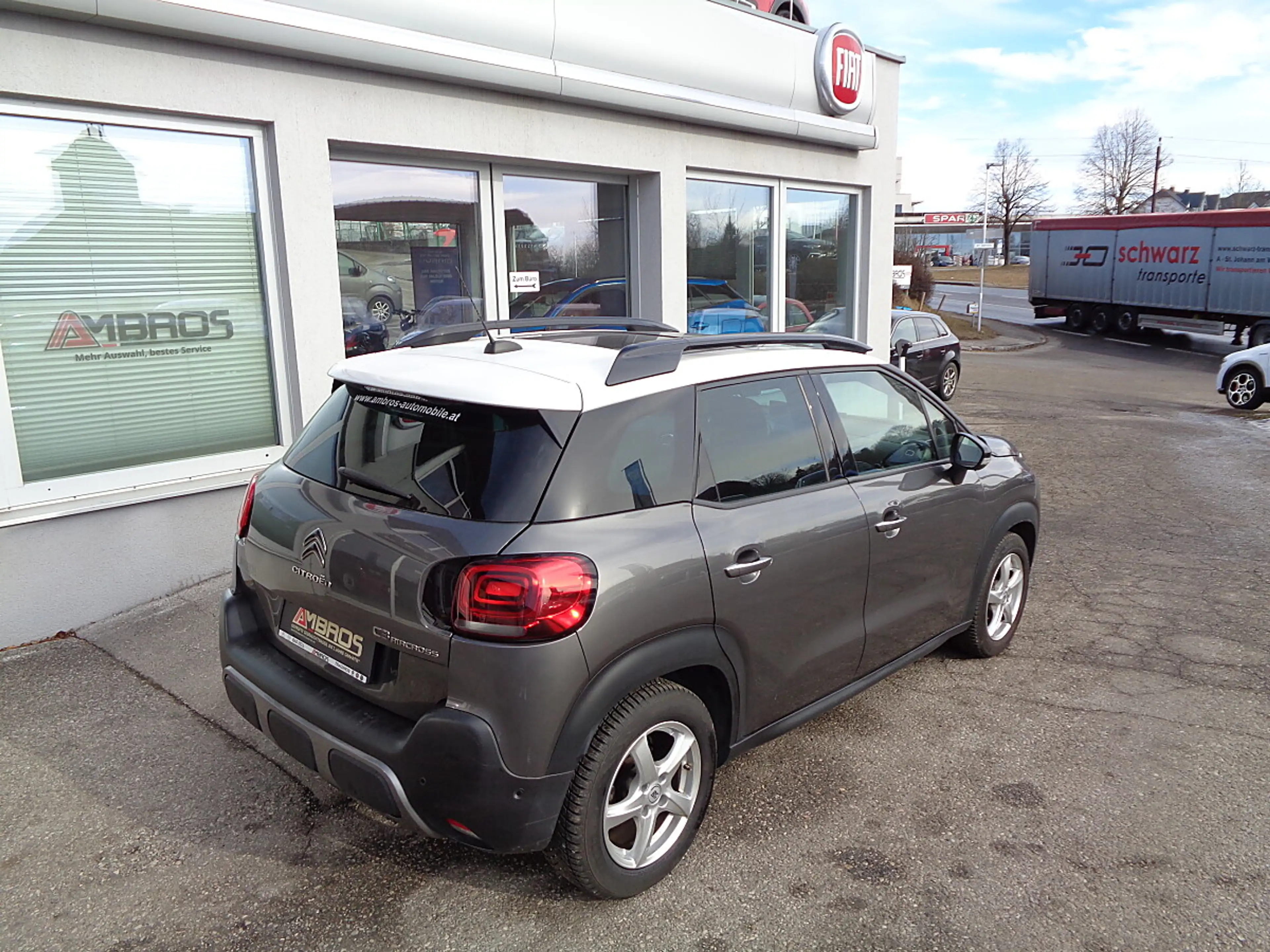 Citroen C3 Aircross BlueHDi 120 S&S EAT6 Shine — photo 3