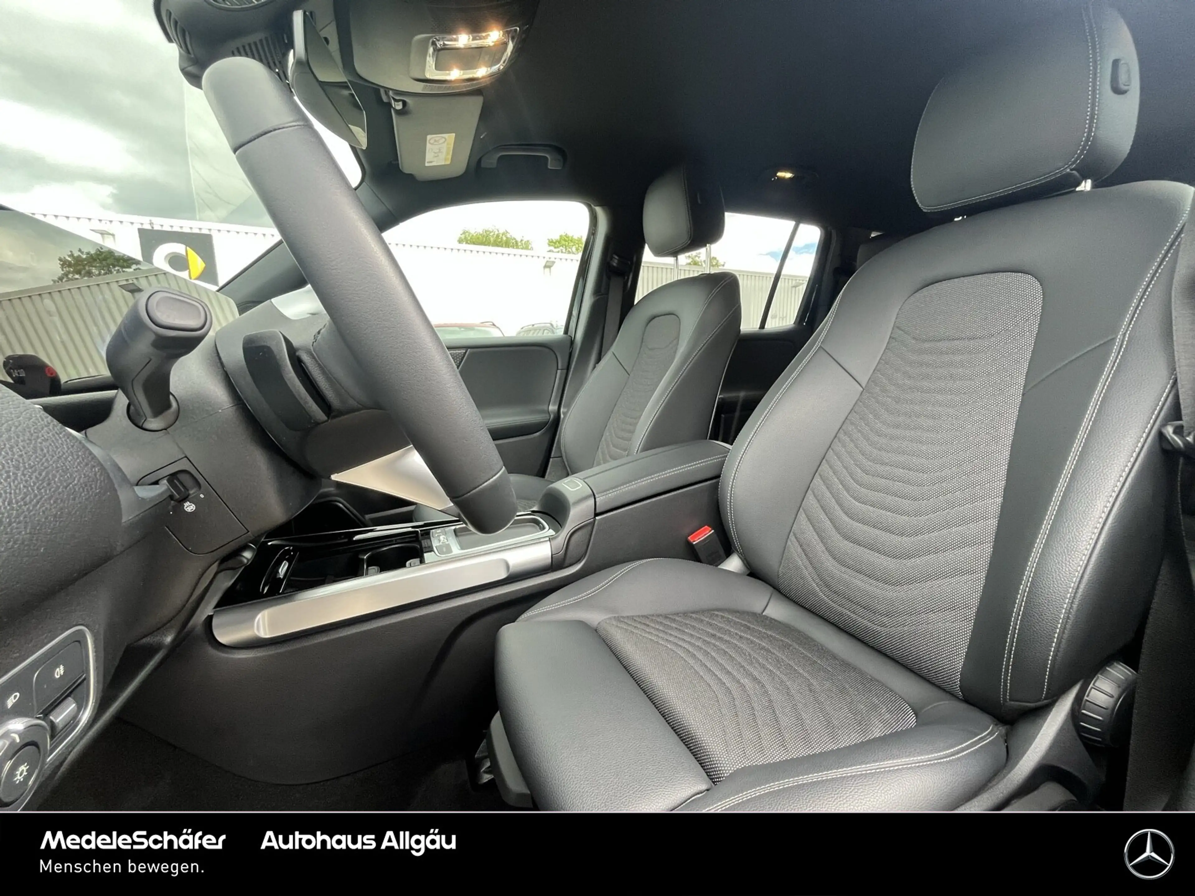 Mercedes-Benz EQB 300 EQB 300 4M Progressive Fahr-Assi KeylessGO LED Tel — photo 10