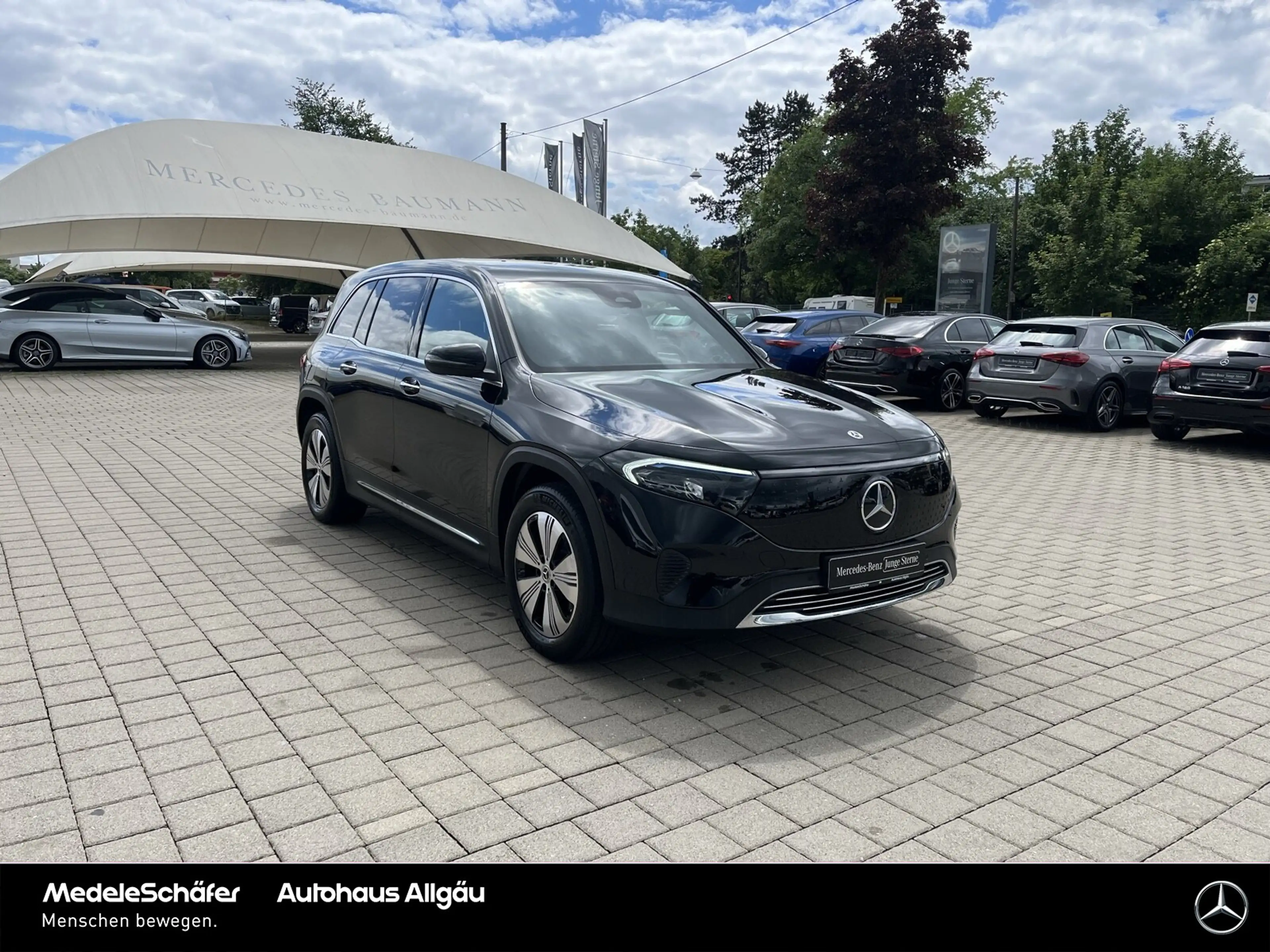 Mercedes-Benz EQB 300 EQB 300 4M Progressive Fahr-Assi KeylessGO LED Tel — photo 7