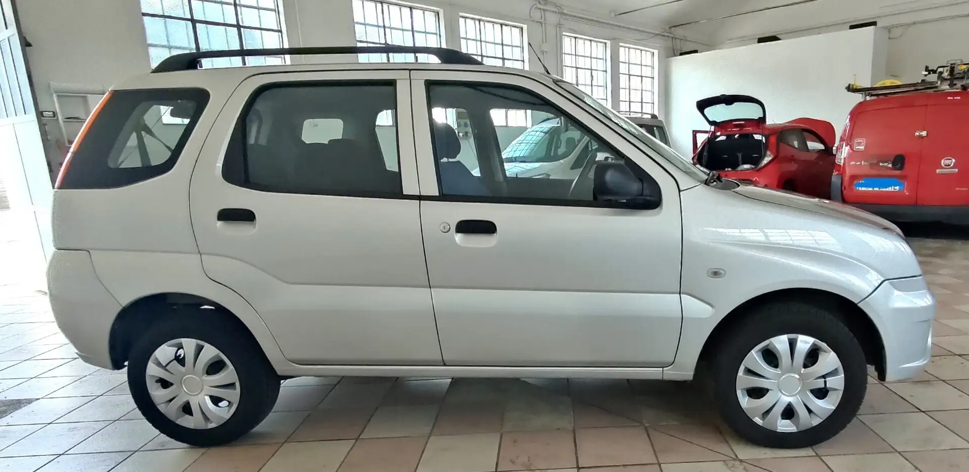 Subaru Justy G3X 1.3 16V 5p. Argento - 2