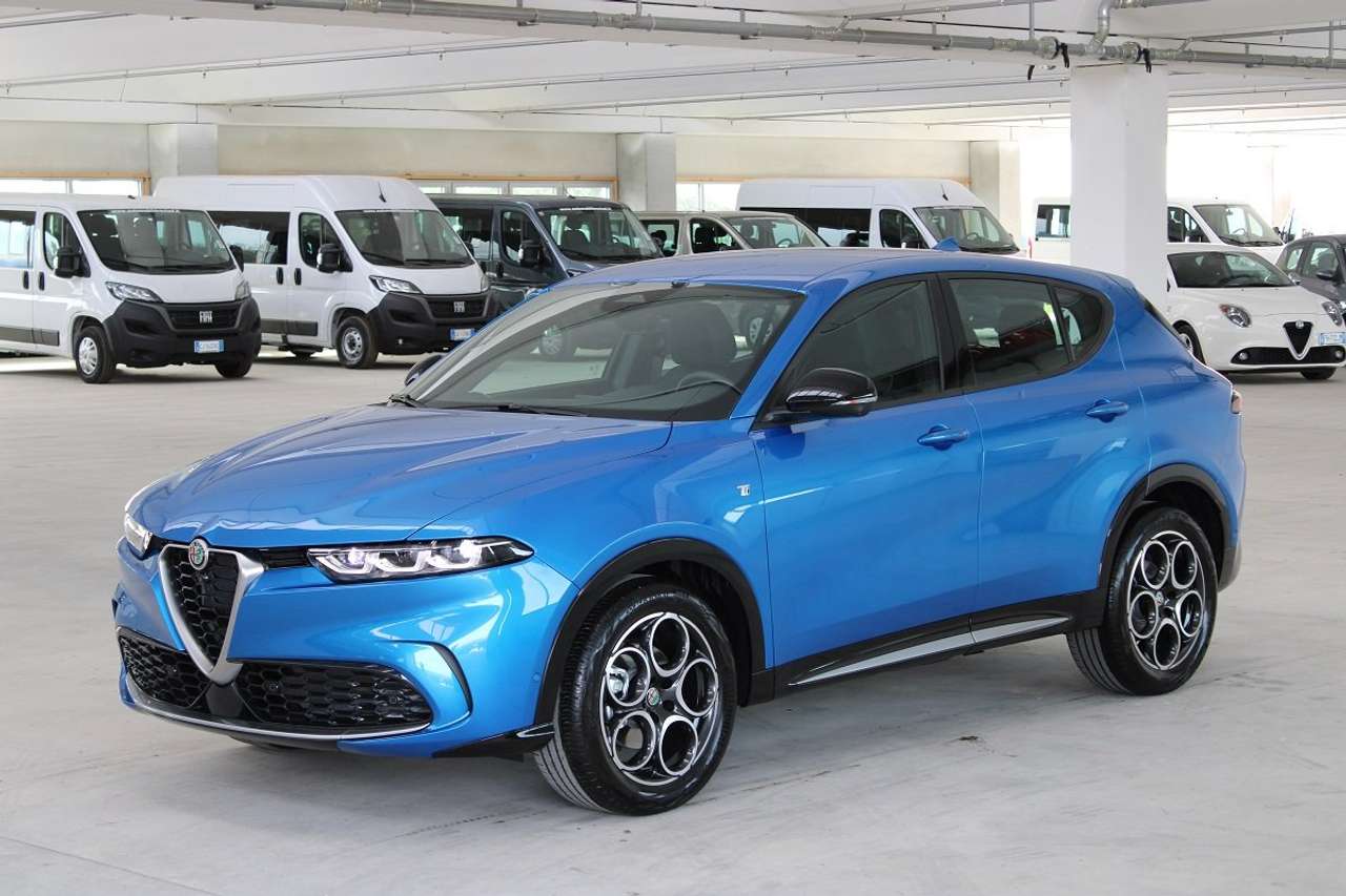 Alfa Romeo Tonale 1600 Diesel 130CV Ti TCT6 ***Km. Zero***