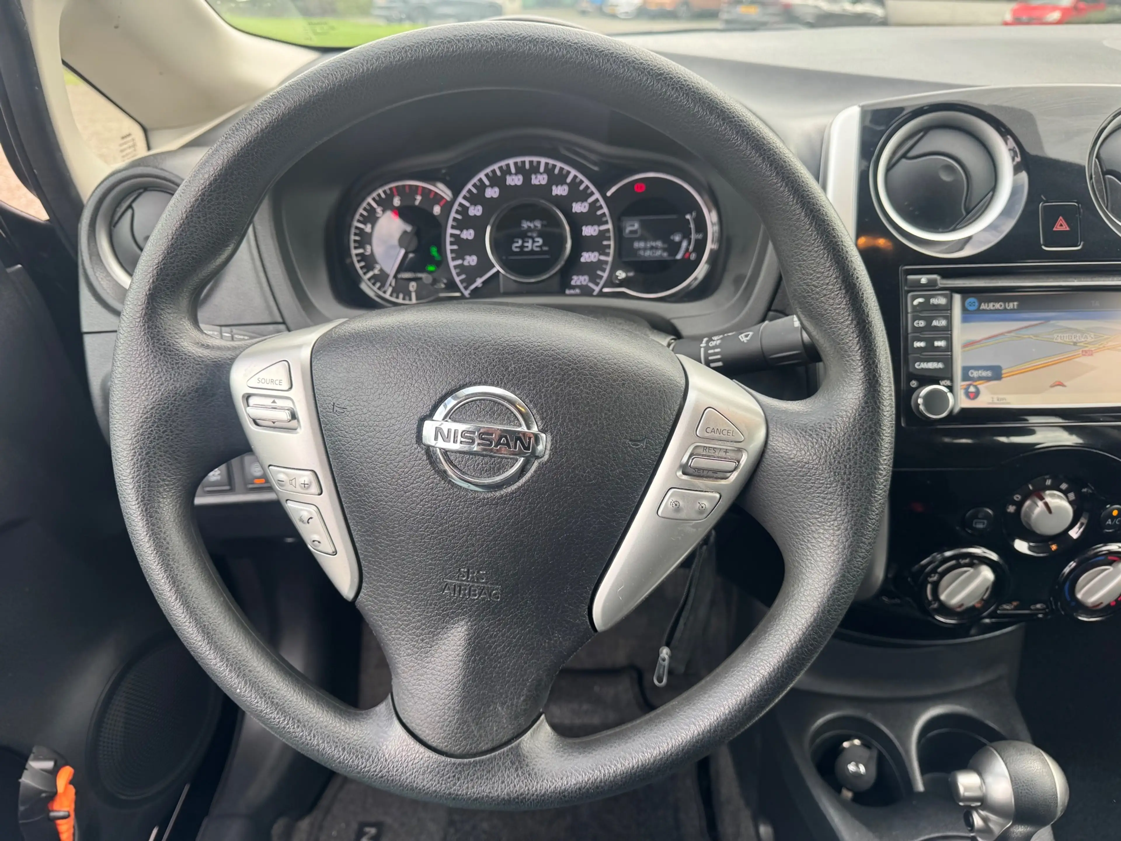 Nissan Note | 2014 | 1.2 DIG-S Tekna | Automaat | APK — photo 11