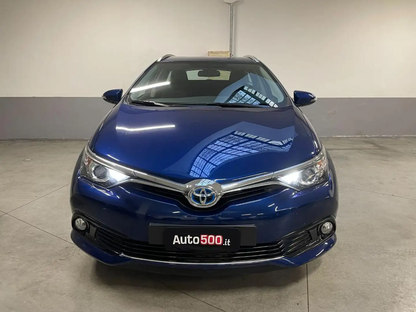 Toyota Auris 1.8 Hybrid Active Azul - 1