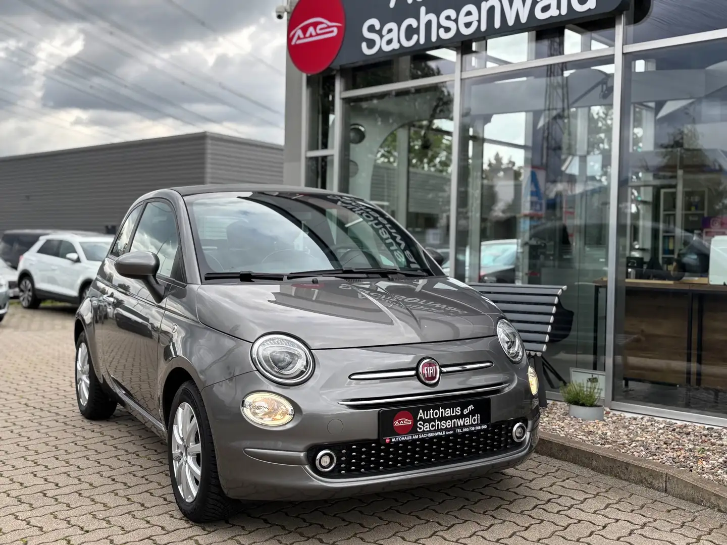 Fiat 500C 1.0 Lounge Grau - 1