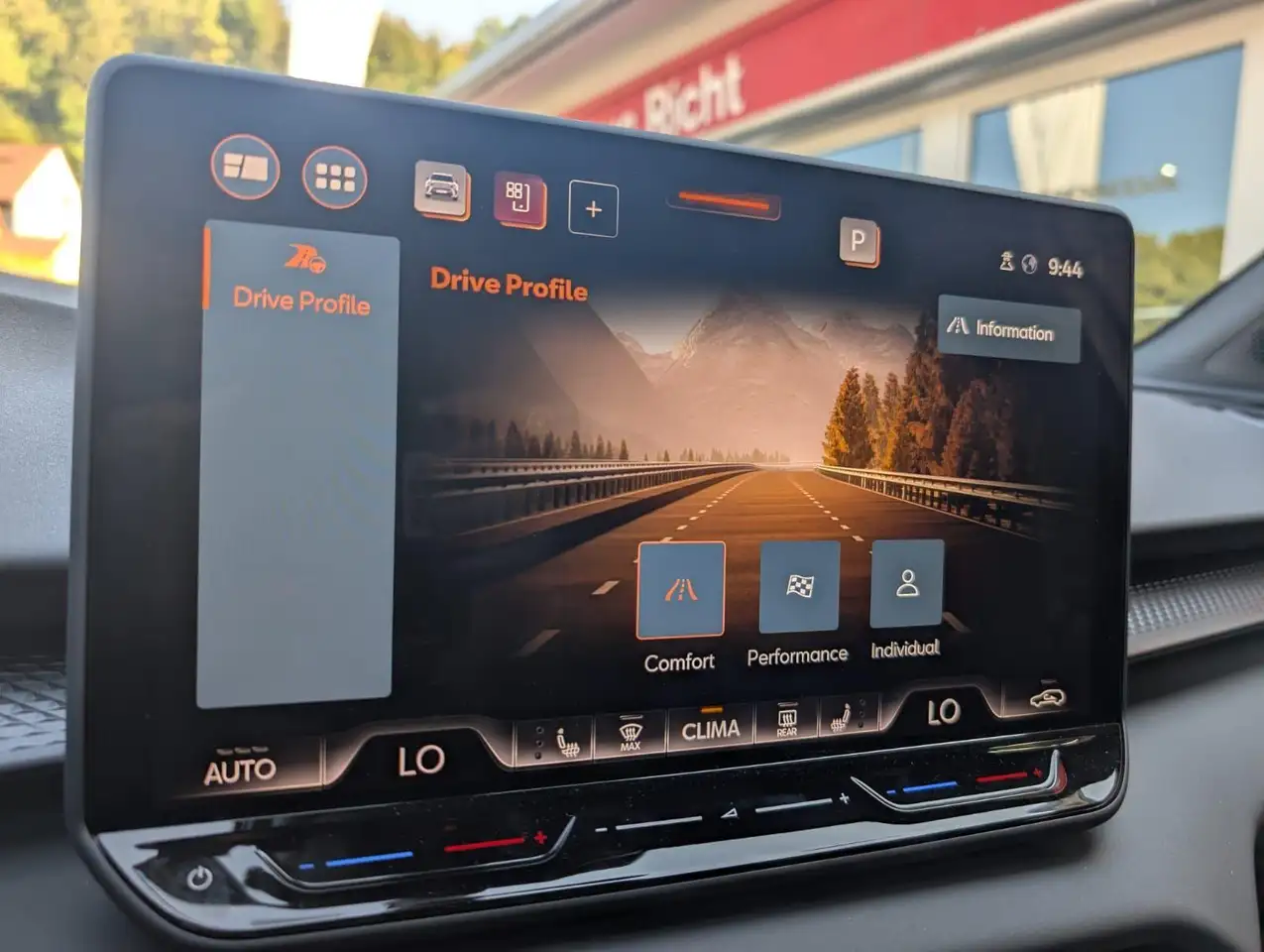 Cupra Terramar 1.5 eTSI DSG Leichter Hagelschaden Edge Design Dig, миниатюра 13