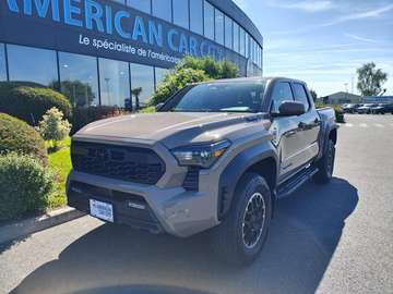 TRD OFF ROAD PREMIUM HYBRIDE