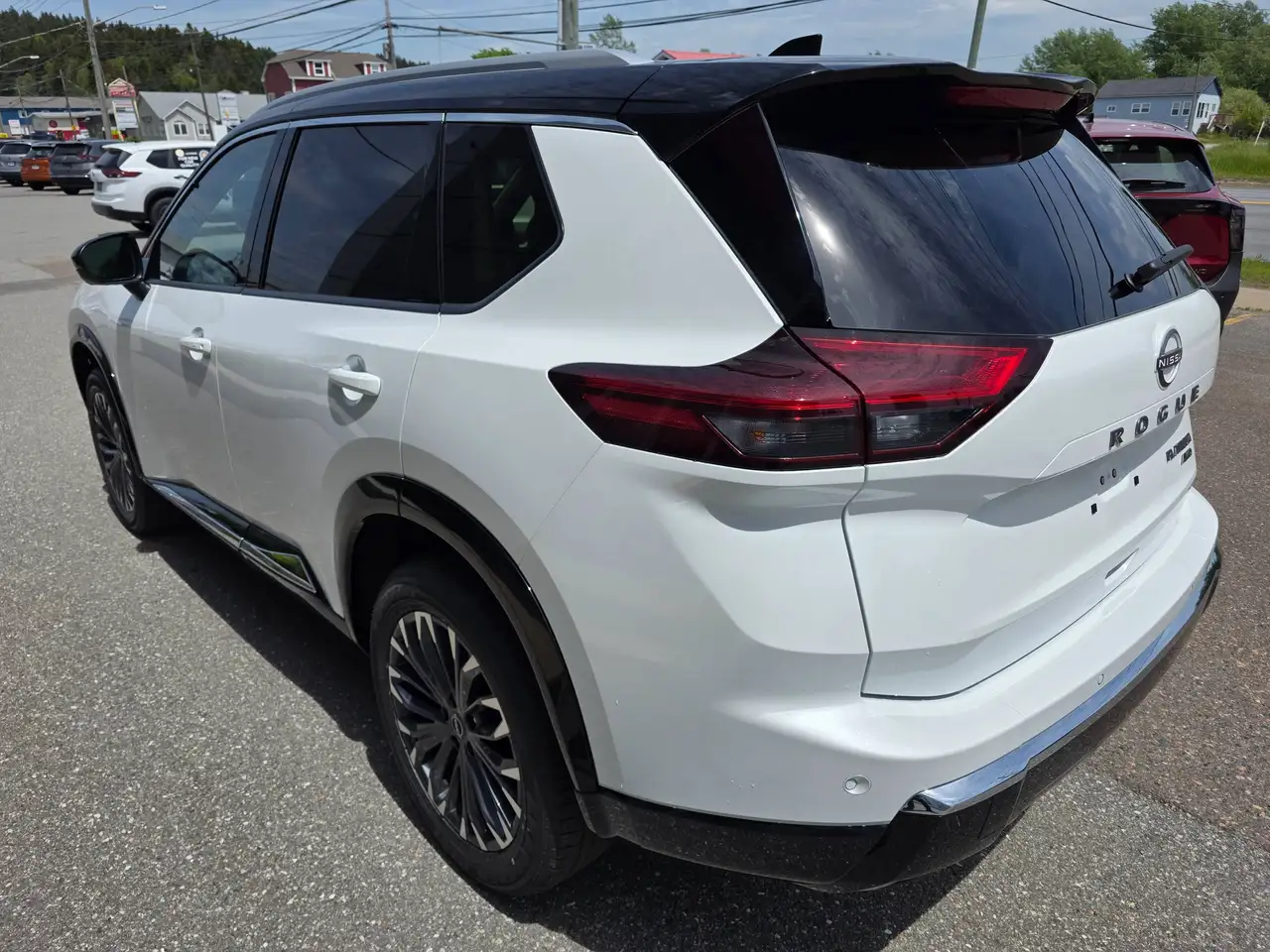 Nissan Rogue fotografie Nissan Rogue