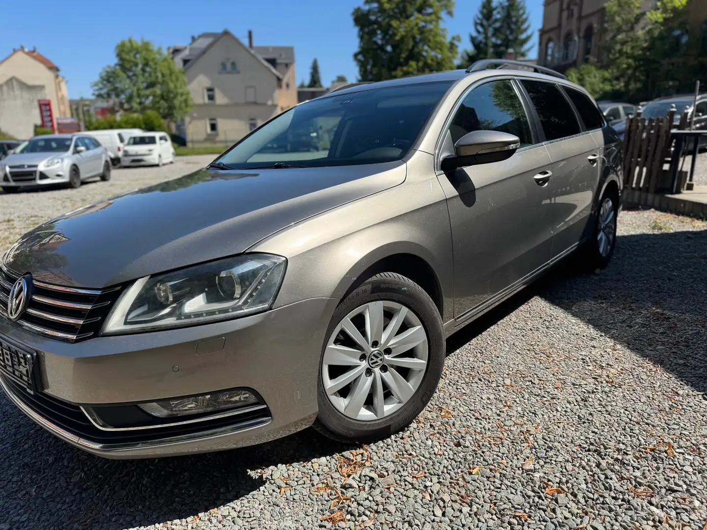 Volkswagen Passat Variant Comfortline BlueMotion 4Motion Beige - 2