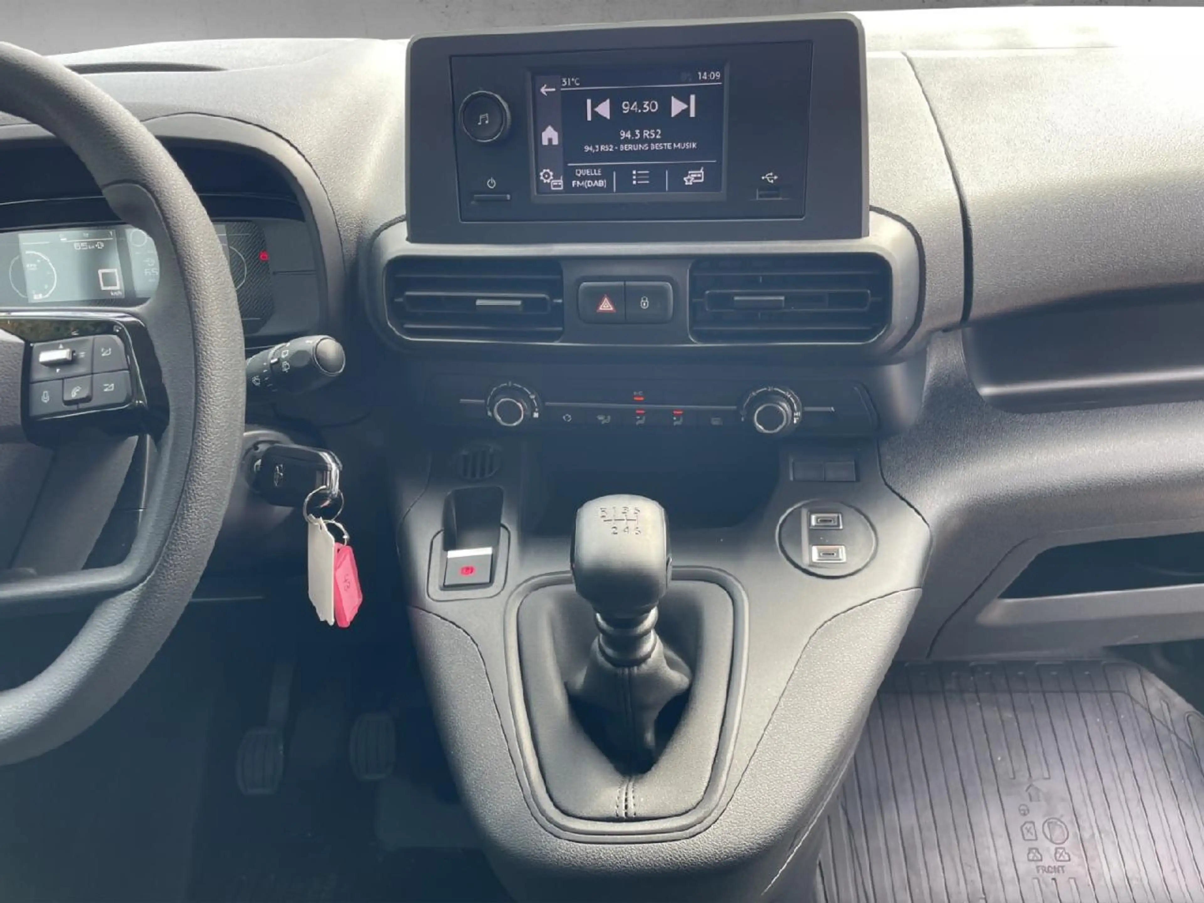 Toyota Proace City L2 Duty — photo 15