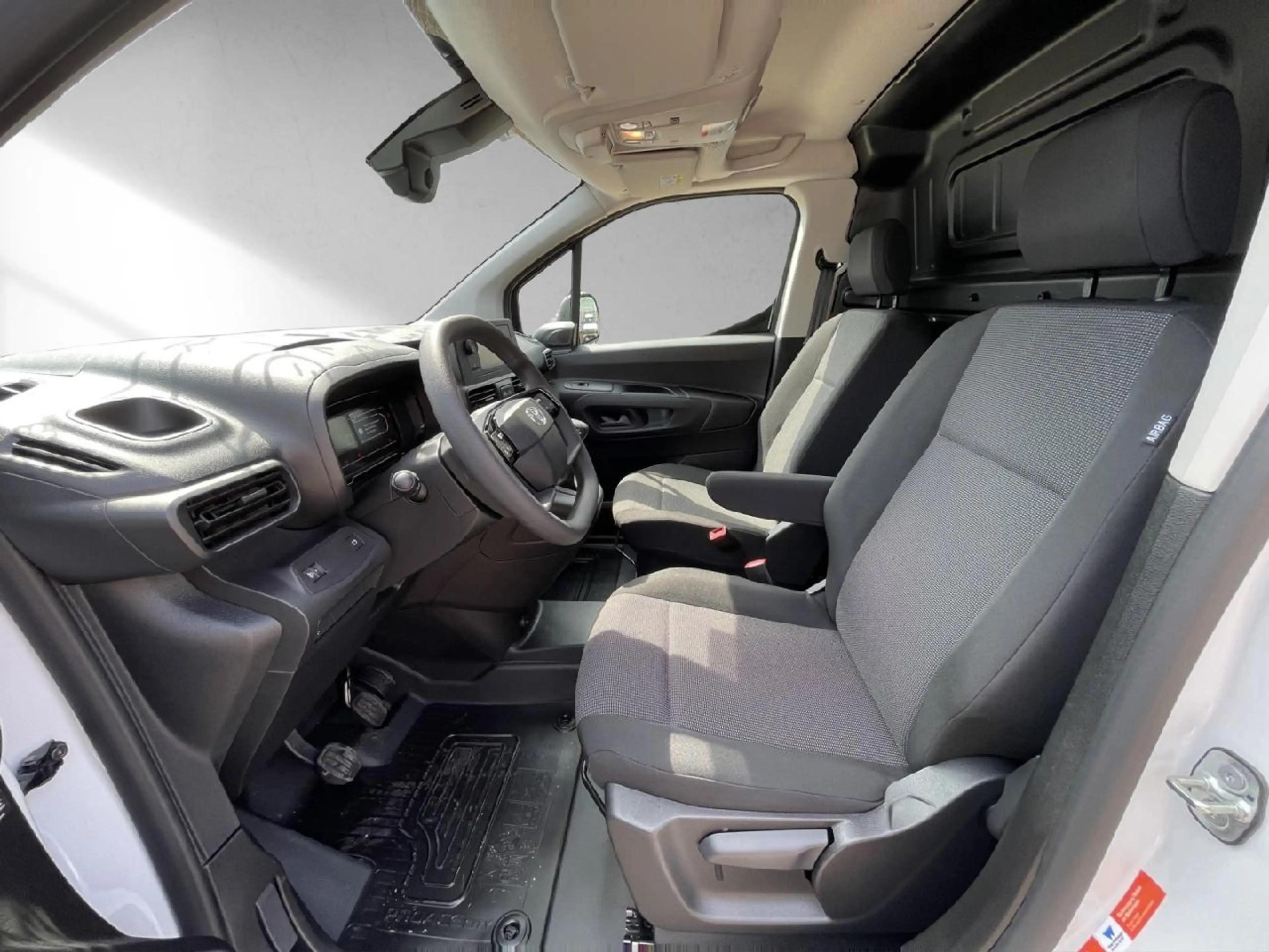 Toyota Proace City L2 Duty — photo 13