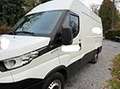 Iveco Daily 35S18D 3.0 Turbo VGT Hi-Matic Blanc - thumbnail 2