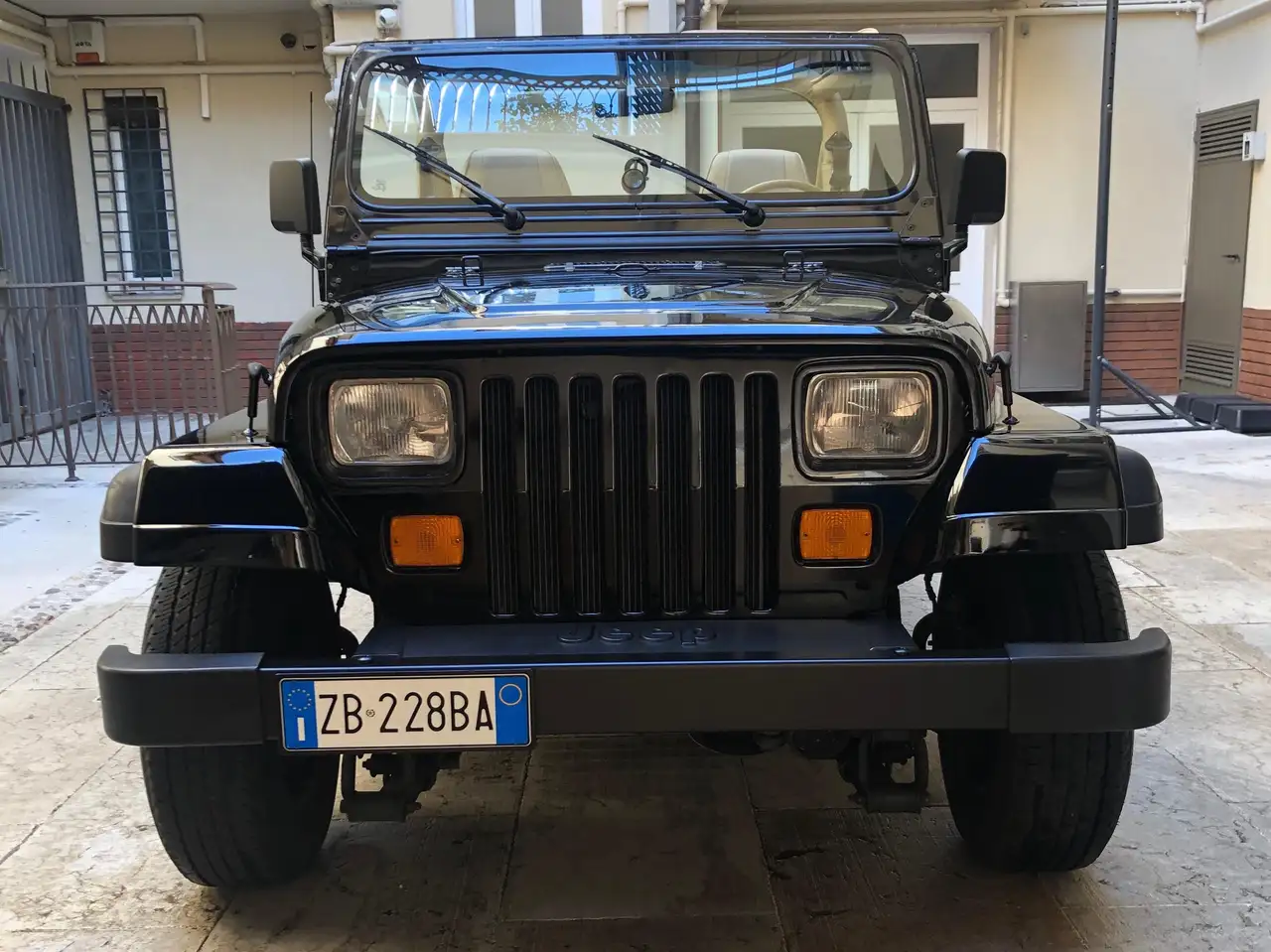 Jeep Wrangler Hard Top 2.5 Laredo, foto 2