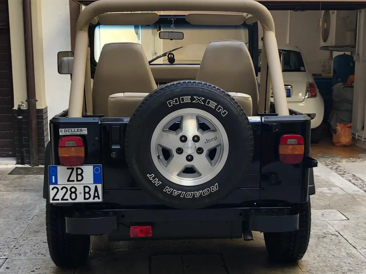Jeep Wrangler Hard Top 2.5 Laredo, foto 3
