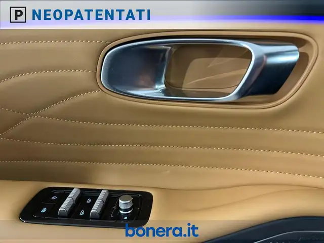 Geely Starray EM-i view 28