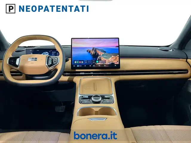 Geely Starray EM-i view 18