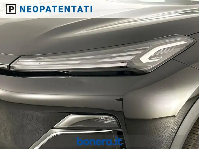 Geely Starray EM-i view 9