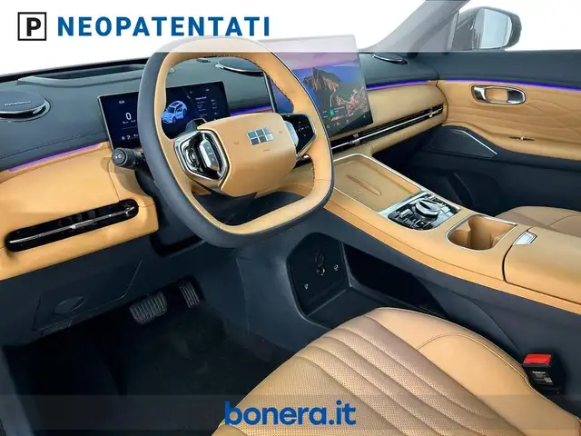 Geely Starray EM-i view 19