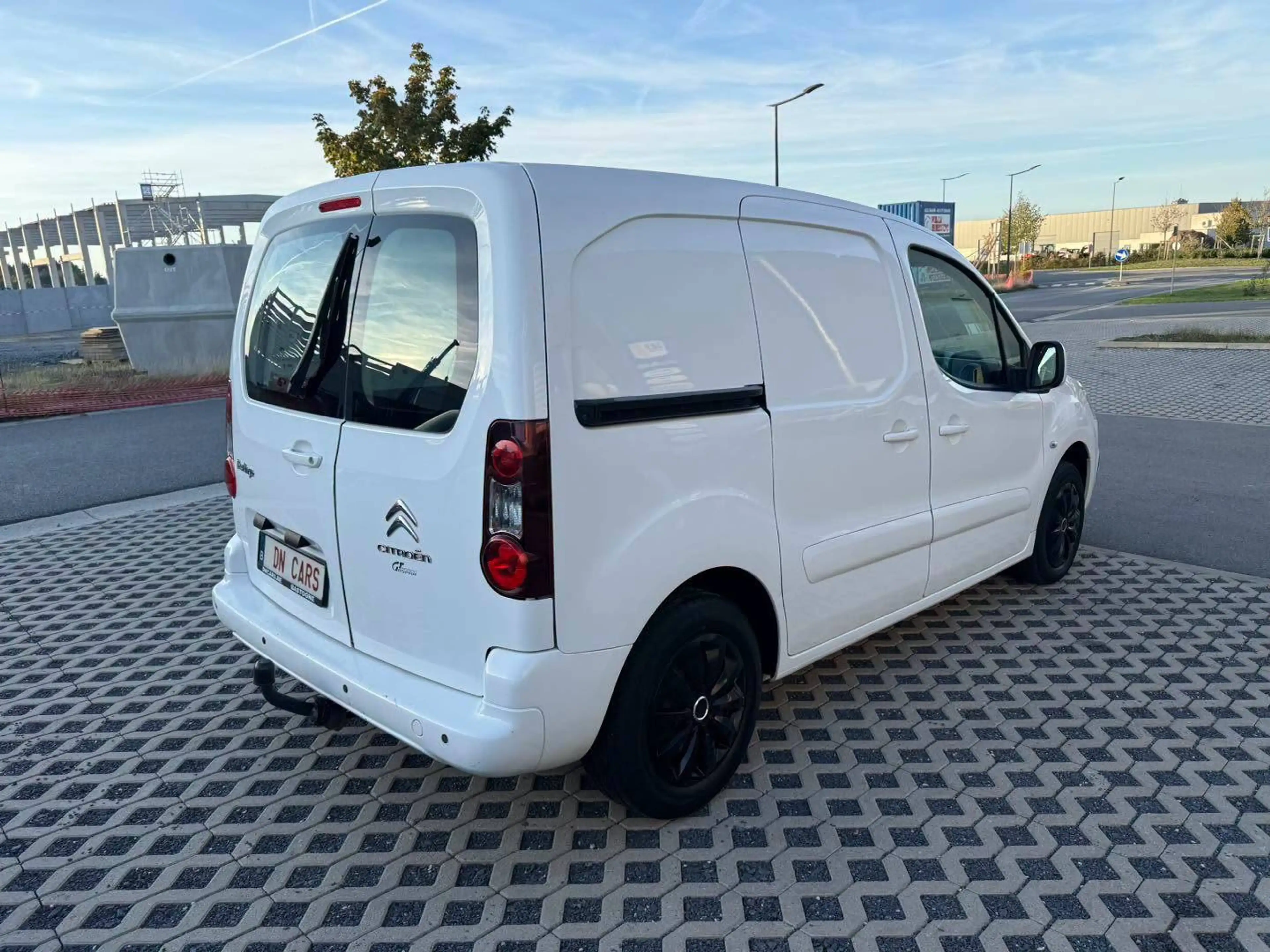 Citroen Berlingo 1.6 BlueHDi L1 Club — photo 3