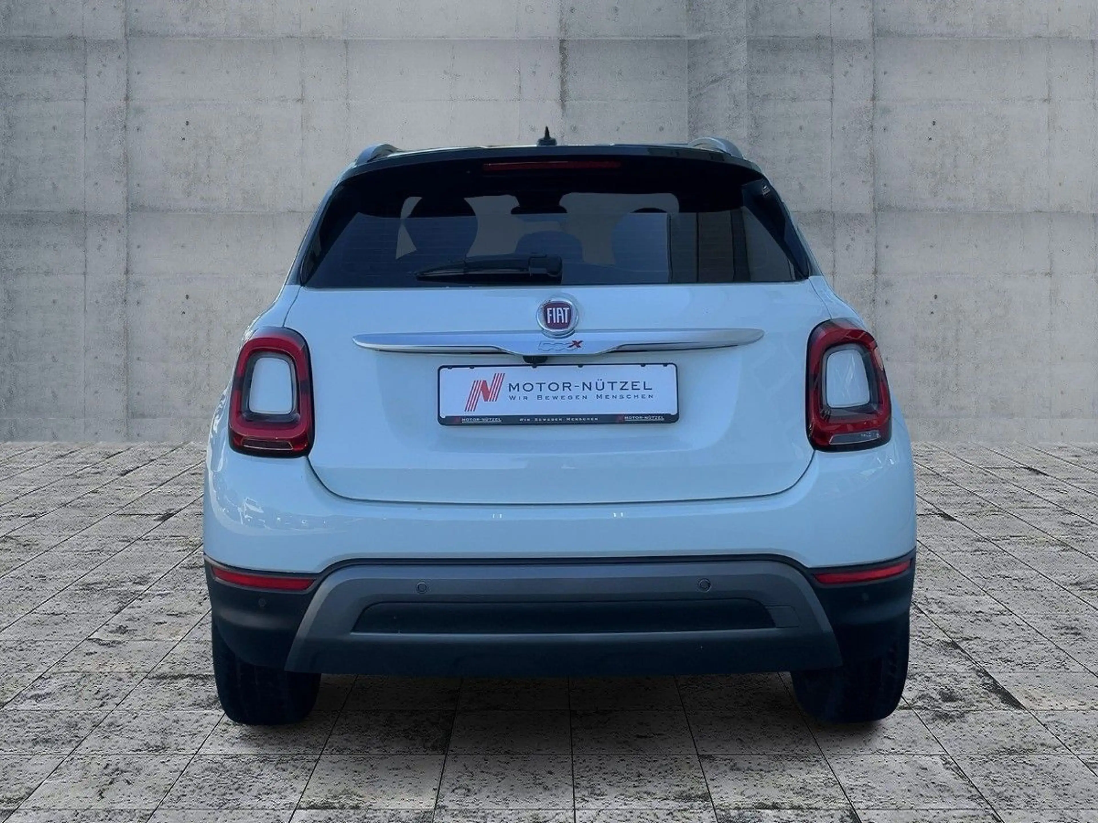 Fiat 500X 1.0 GSE CROSS APP+RFK+2xPDC+SHZ+DAB+LM 19" — photo 5