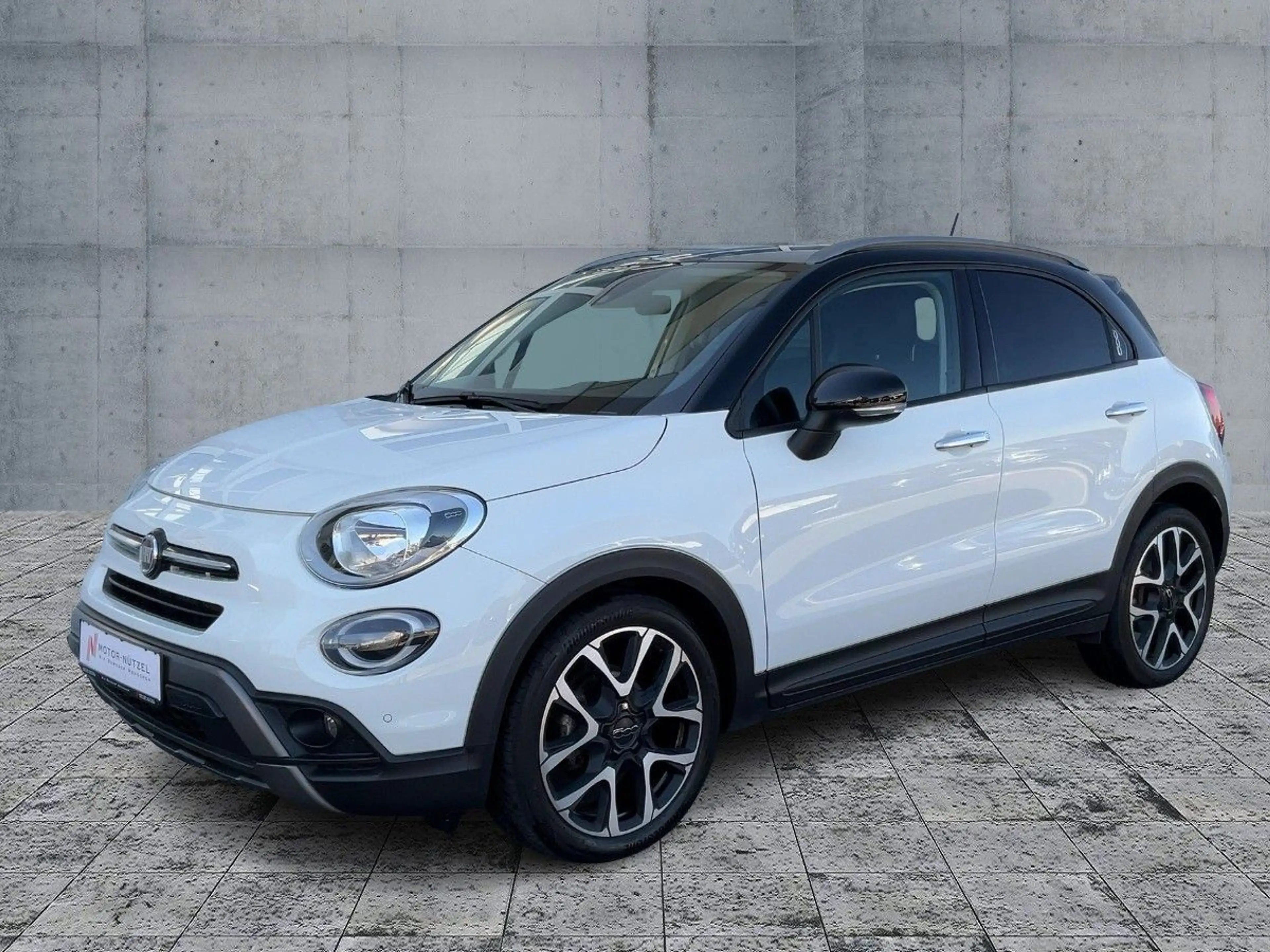 Fiat 500X 1.0 GSE CROSS APP+RFK+2xPDC+SHZ+DAB+LM 19" — photo 2