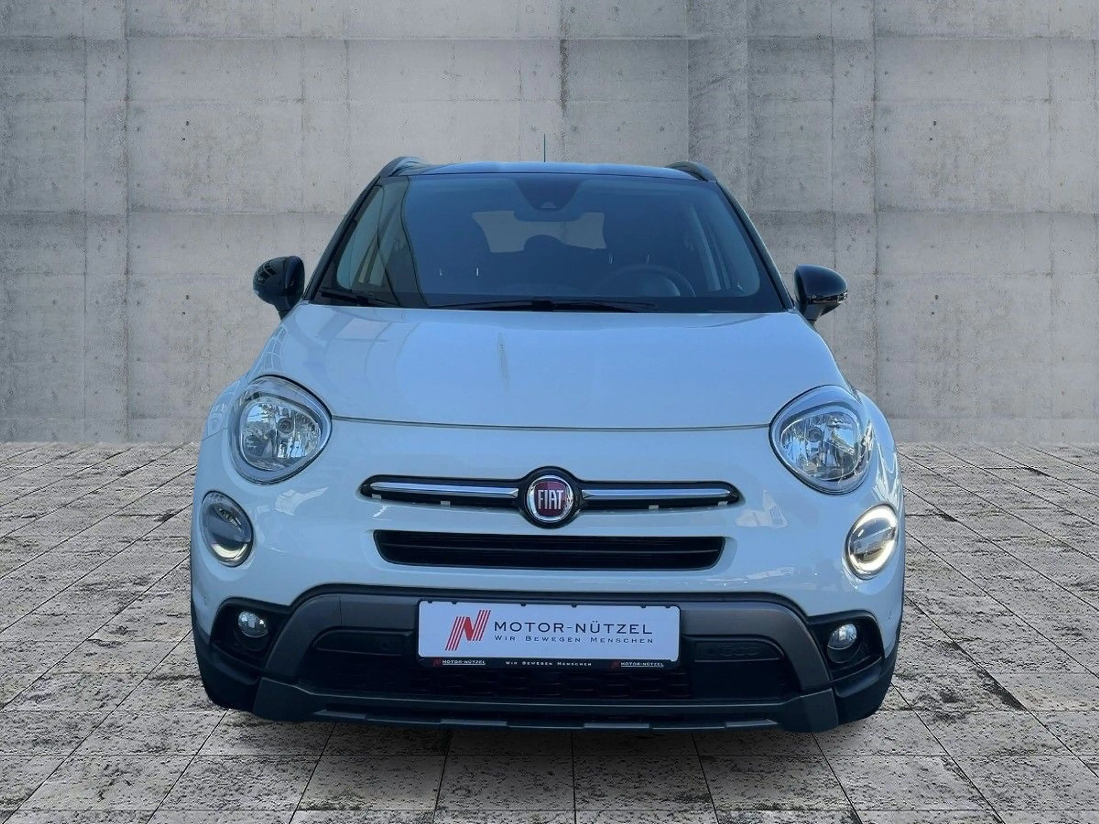 Fiat 500X 1.0 GSE CROSS APP+RFK+2xPDC+SHZ+DAB+LM 19" — photo 3