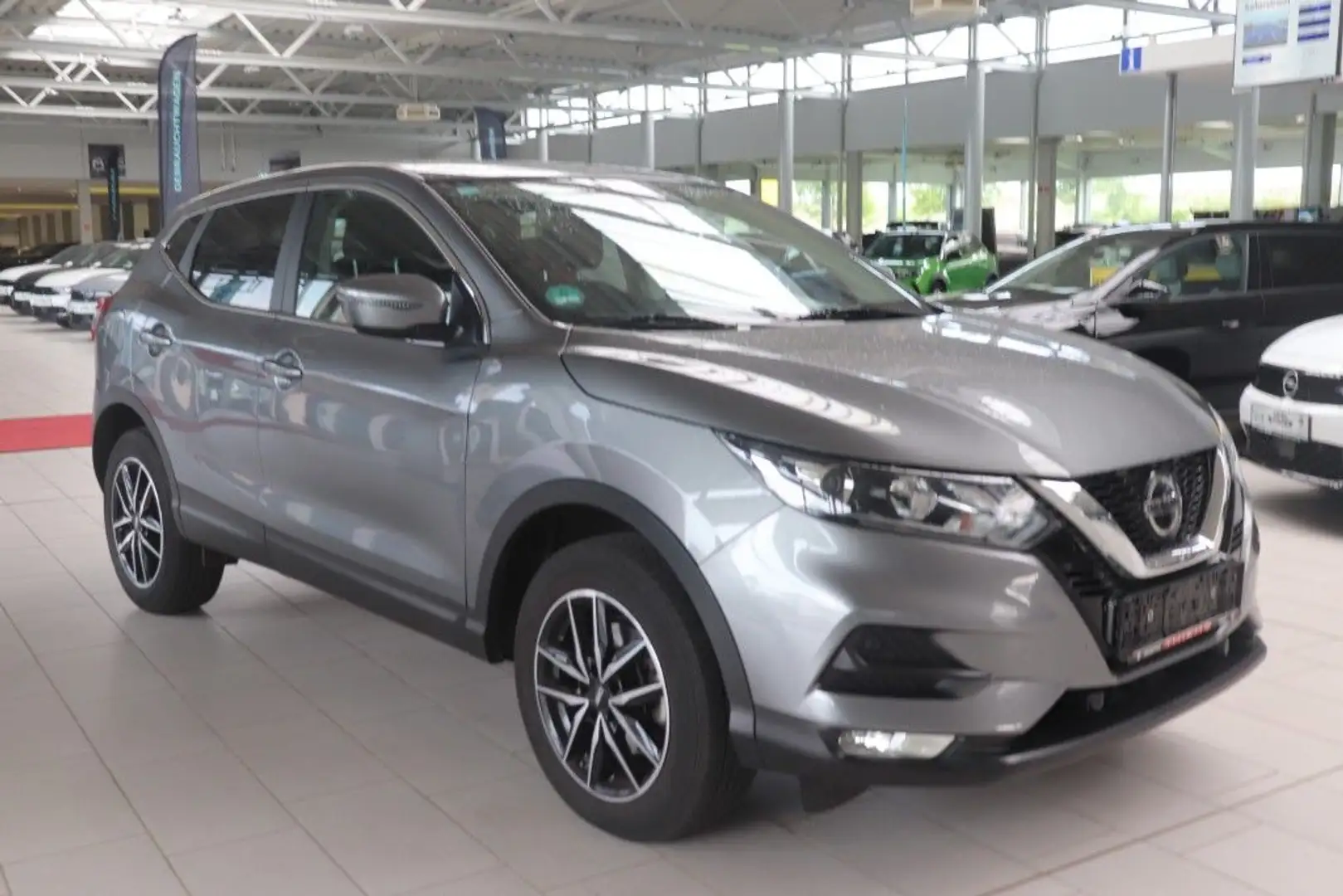 Nissan Qashqai 1.3 DIG-T ACENTA Grau - 2